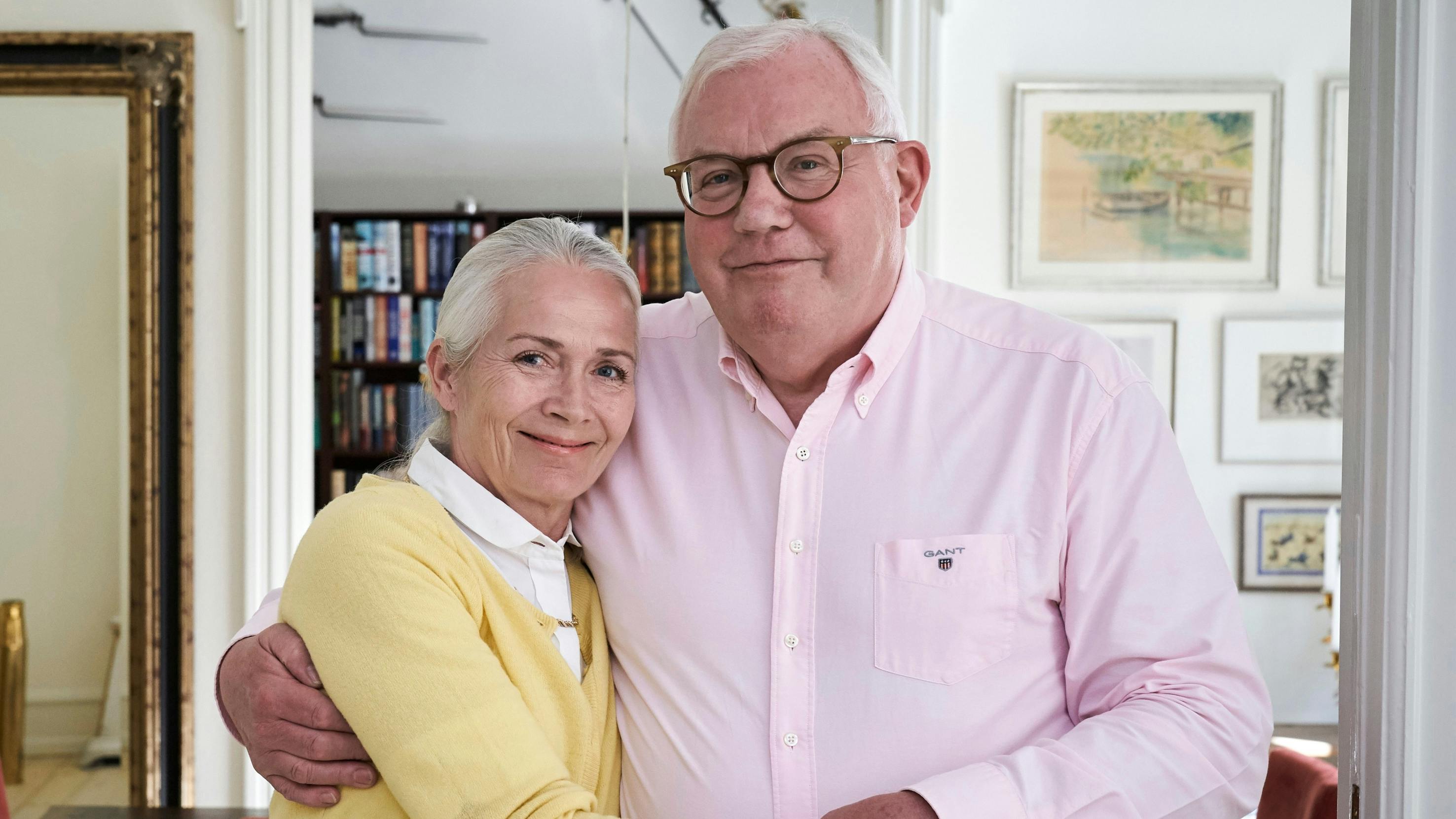 TV 2's politiske kommentator Hans Engell med sin hustru, Pernille. 