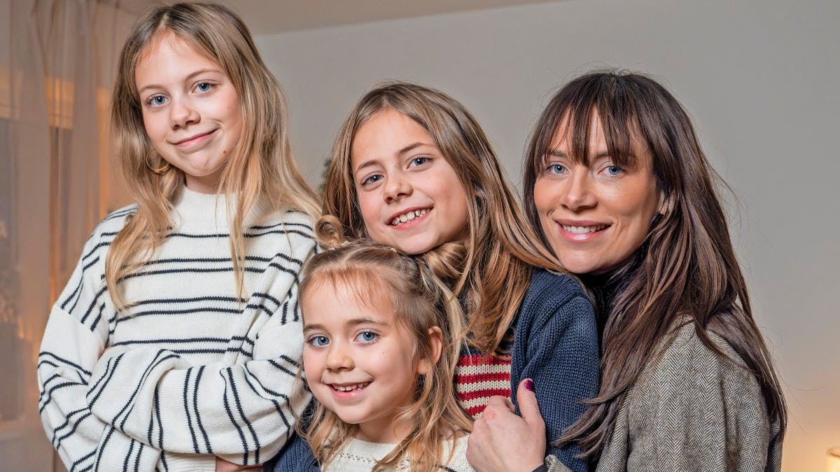 Lisbeth med sine tre børn: Filippa, Theodor og Ayasofia. 