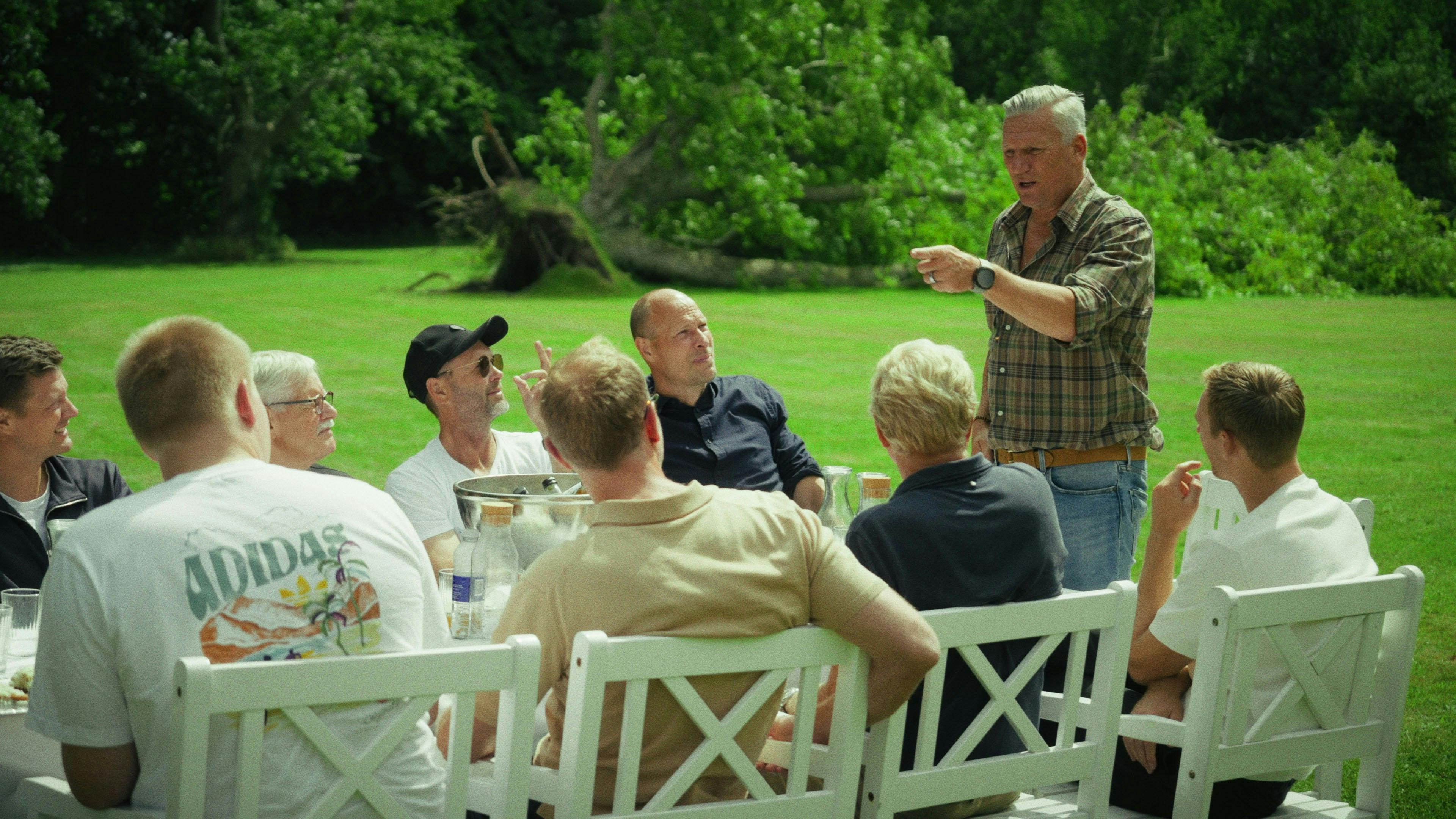 Mange af de største stjerner var samlet til en snak om dansk håndbold i dokumentaren "De gyldne generationer". Her er det Nikolaj Jacobsen, der har ordet.