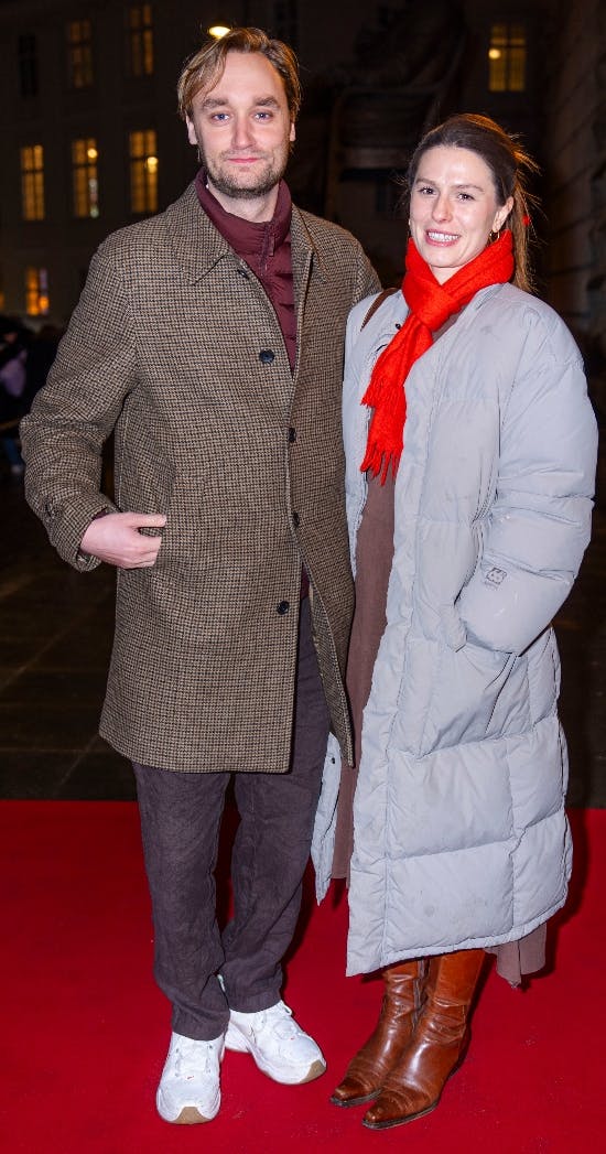 Lue og Josephine nød en hyggelig aften med en tur i teatret