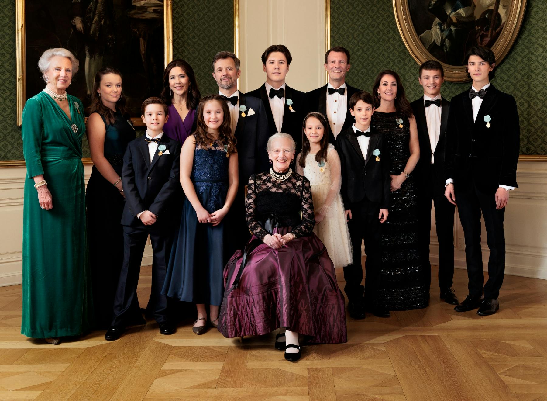 https://imgix.billedbladet.dk/2026-01-15/bro_20220114_royal_familiefoto_129-edit-edit-%281%29.jpg