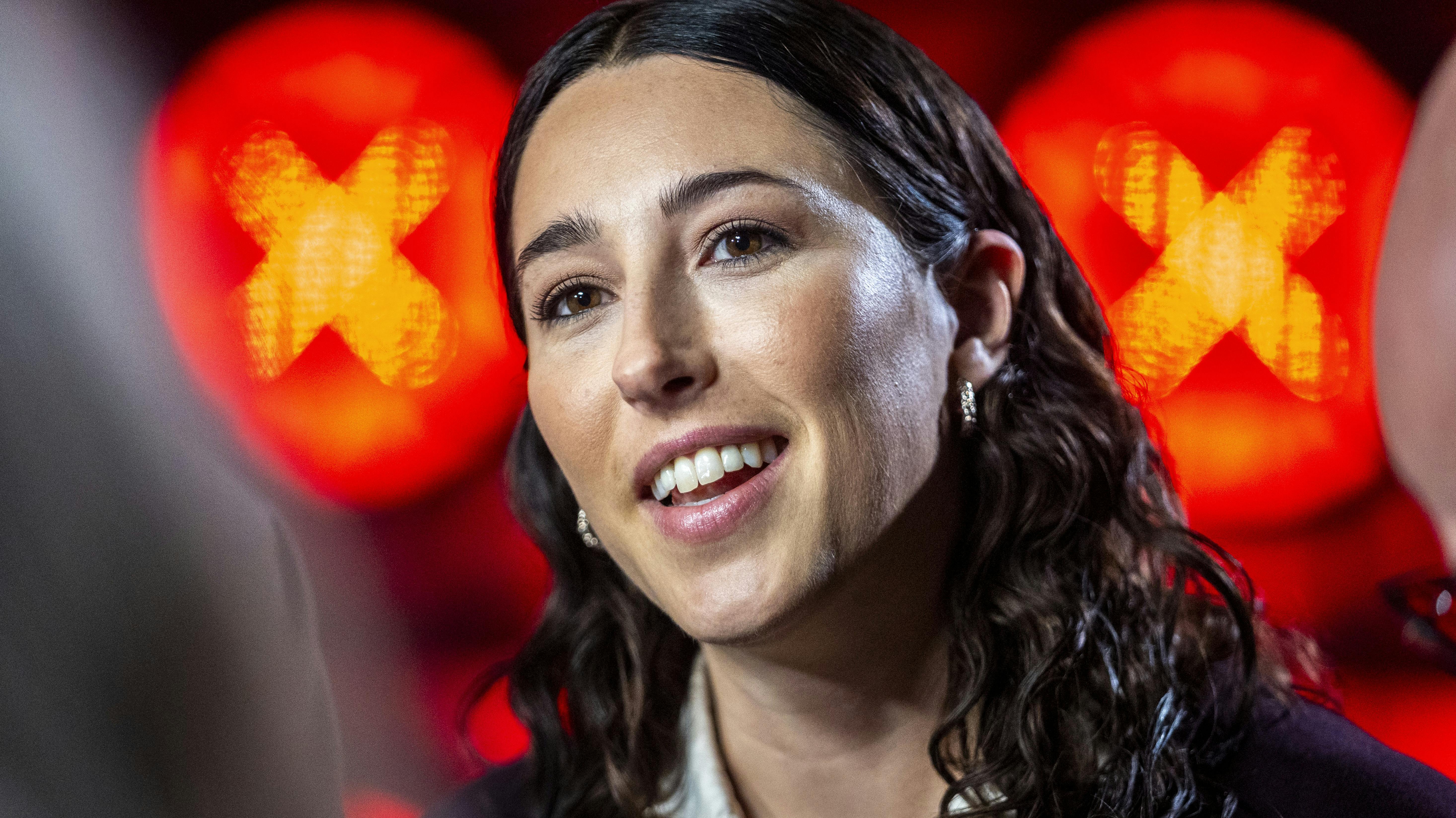 Drew Sycamore fortæller om, hvordan hun oplever Thomas Blachman.