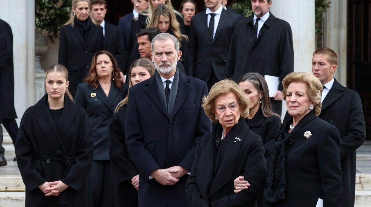 Begravelsen af prinsesse Irene i Mitropolis-katedralen i Athen 19. januar 2026. I forgrunden ses prinsesse Leonor, kong Felipe, dronning Sofia og dronning Anne-Marie.