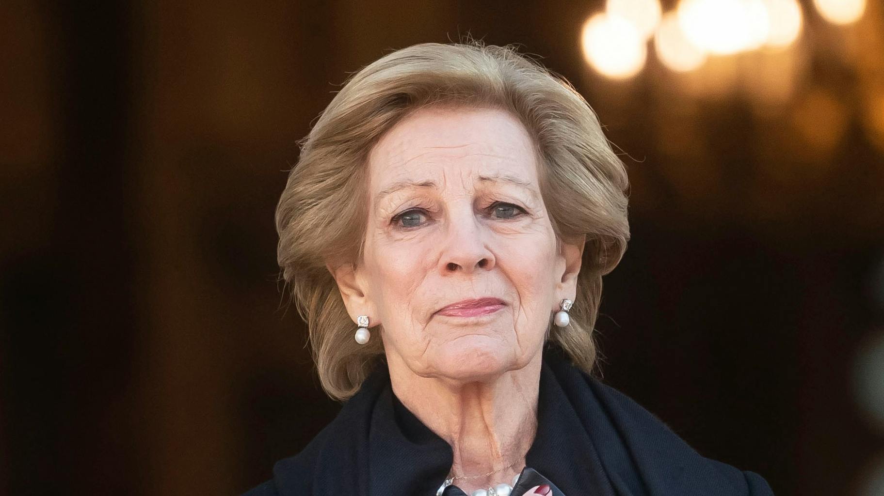 Dronning Anne-Marie tog i dag afsked med svigerinden prinsesse Irene. Her ses hun i 2023 efter hendes mand kong Konstantin (der var bror til Irene) var gået bort.