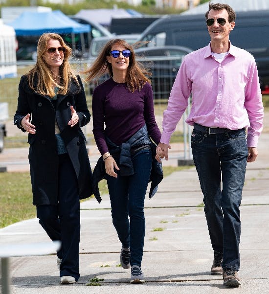 Marie og Joachim er her sammen med deres gode veninde Britt Siesbye