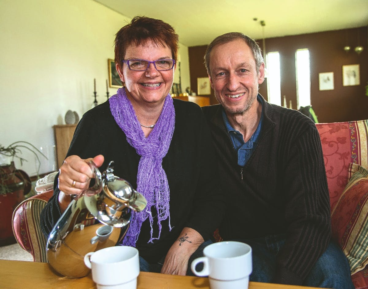 Ole med ekskonen Gitte, som han mødte i "Landmand søger kærlighed".