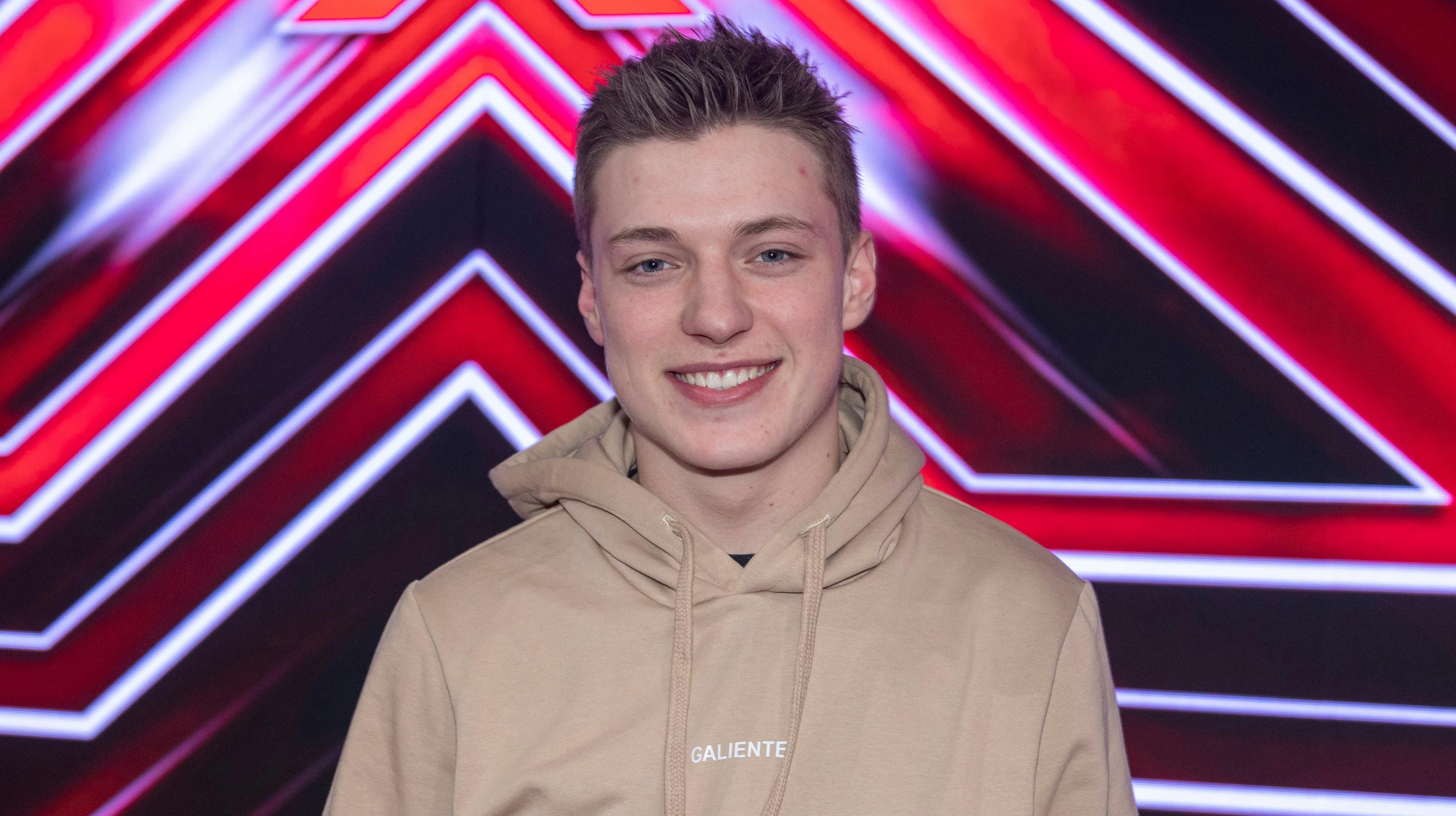 Den tidligere "X Factor"-deltager Lasse Skriver får sin debut i Melodi Grand Prix 2026.