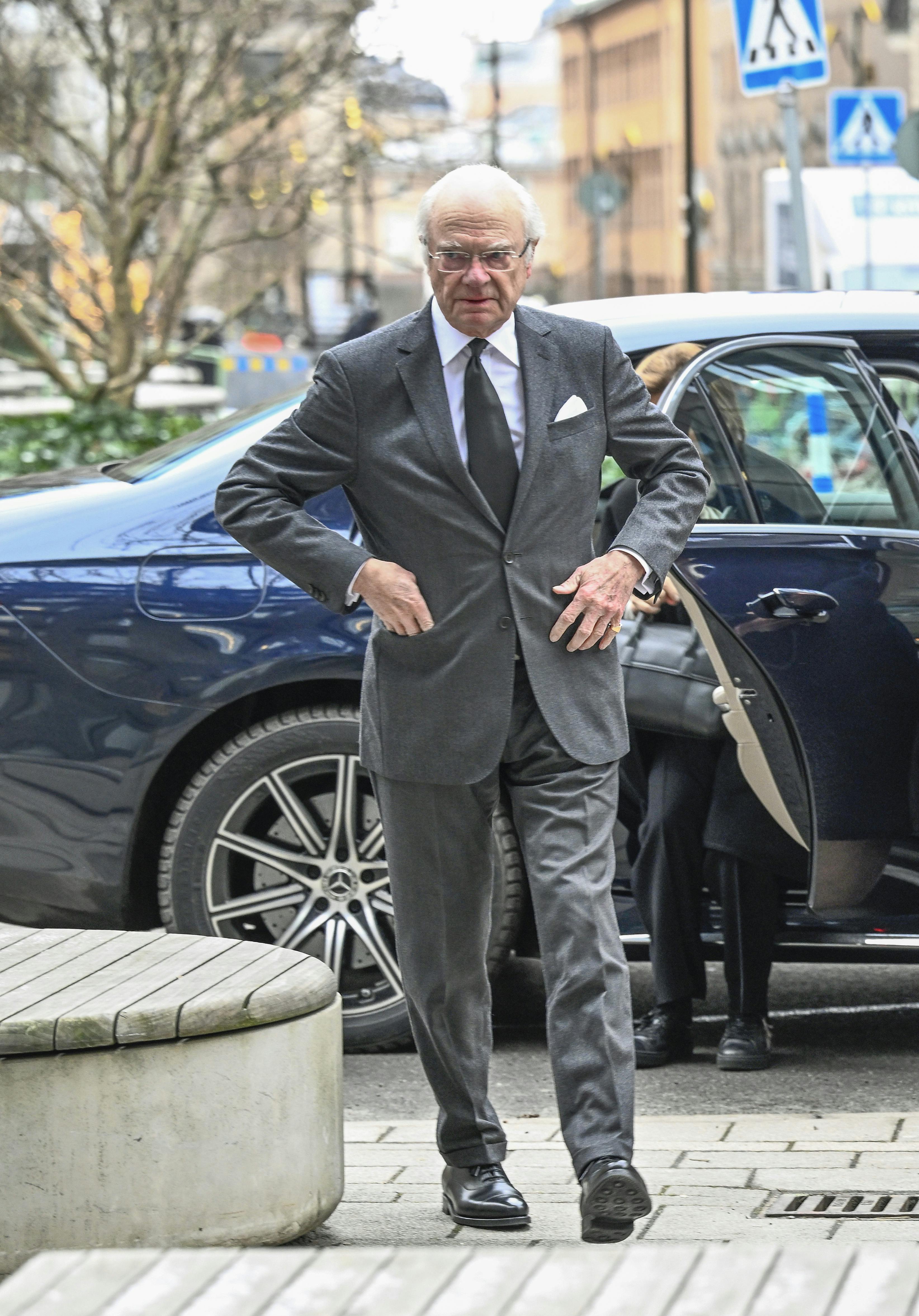 King Carl Gustaf arrives for the visit to Sweden's national bank, Sveriges Riksbank, 21 January 2026. King Carl Gustaf's sister Princess Désirée died today aged 87. Photo: Fredrik Sandberg / TT / Code 10080
