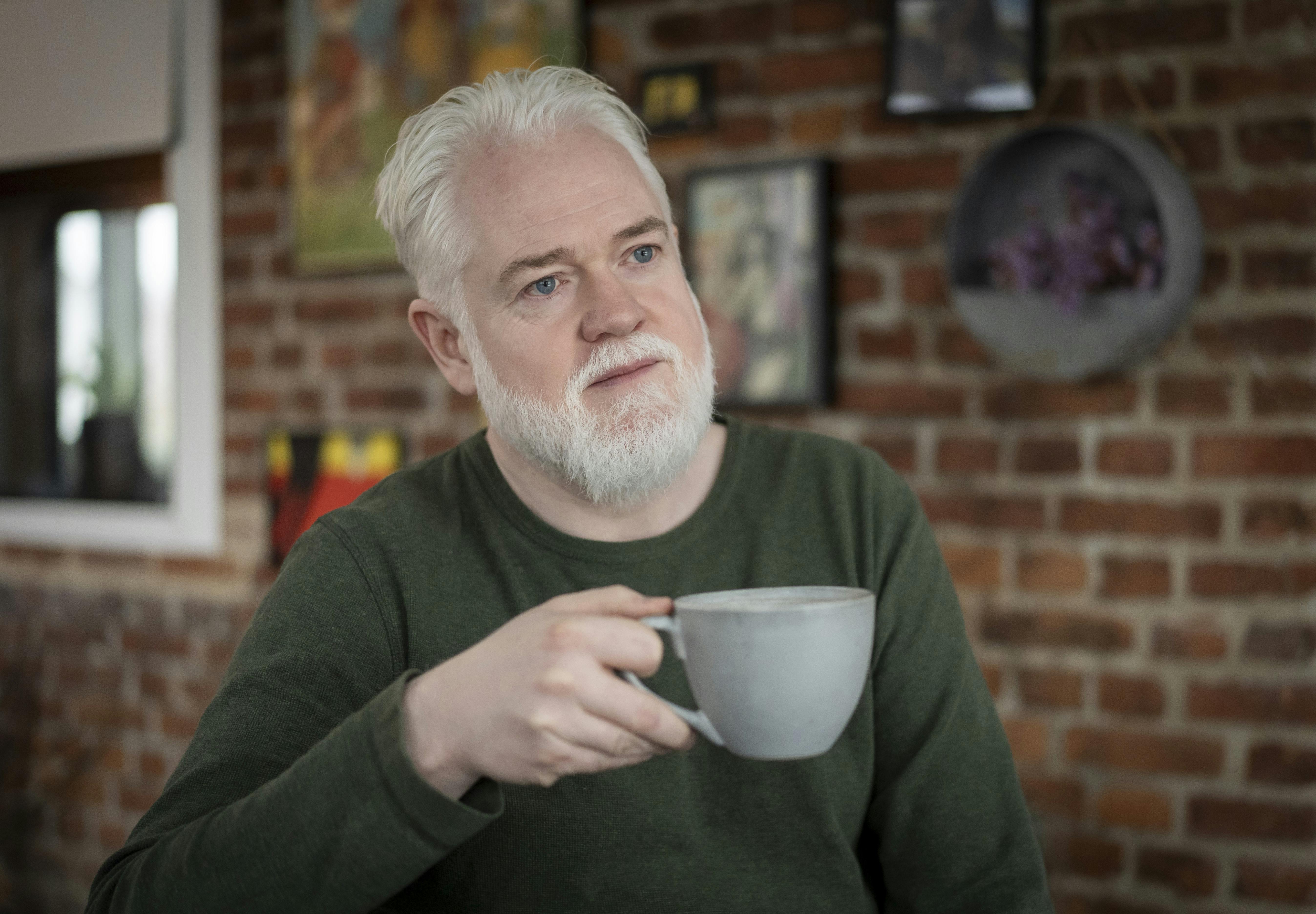 Esben Dalgaard er vært på "Min sidste gave" - og her er der én ting, der har overrasket ham.