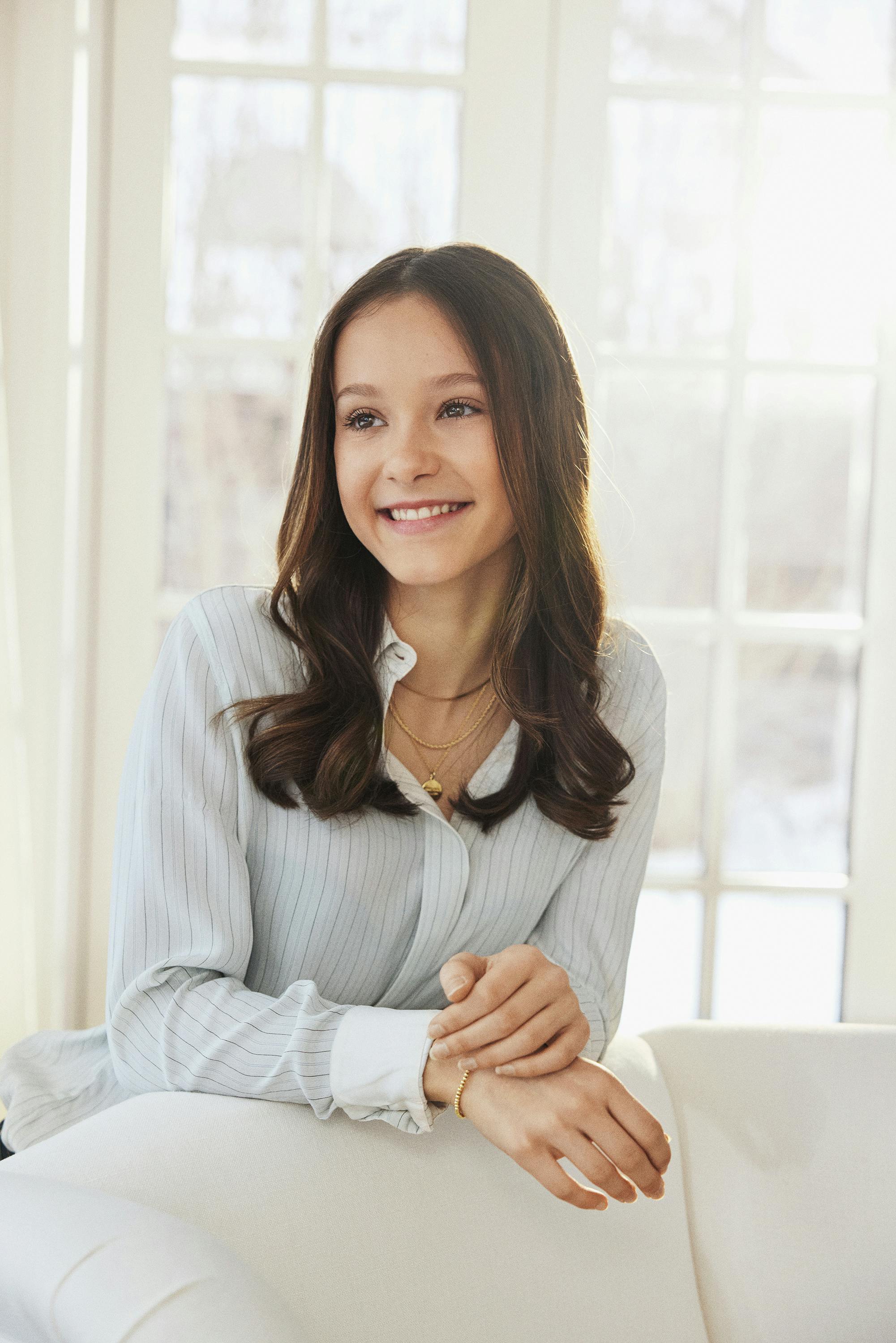 Kongehuset har delt nye billeder af komtesse Athena på hendes 14-års fødselsdag.