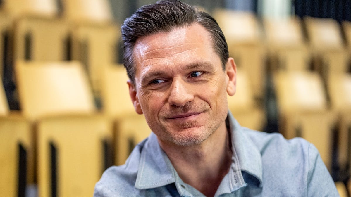 Claus Møller Jakobsen er far til fire og håndboldekspert på TV 2.