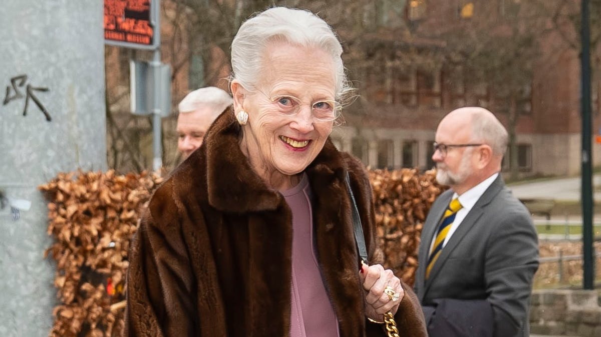 Dronning Margrethe nød at være udenlands for en kort bemærkning