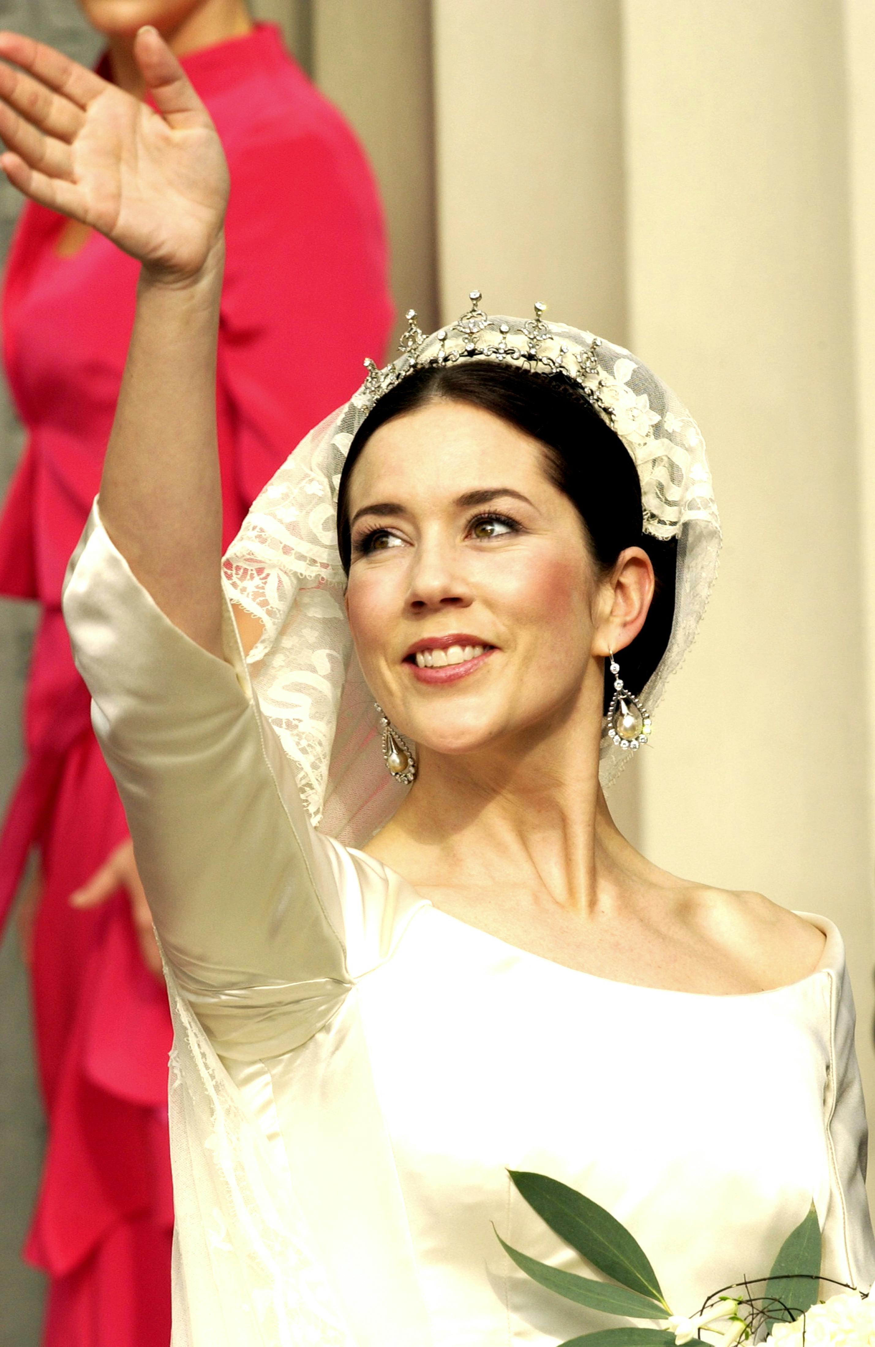 Dronning Mary i 2004.