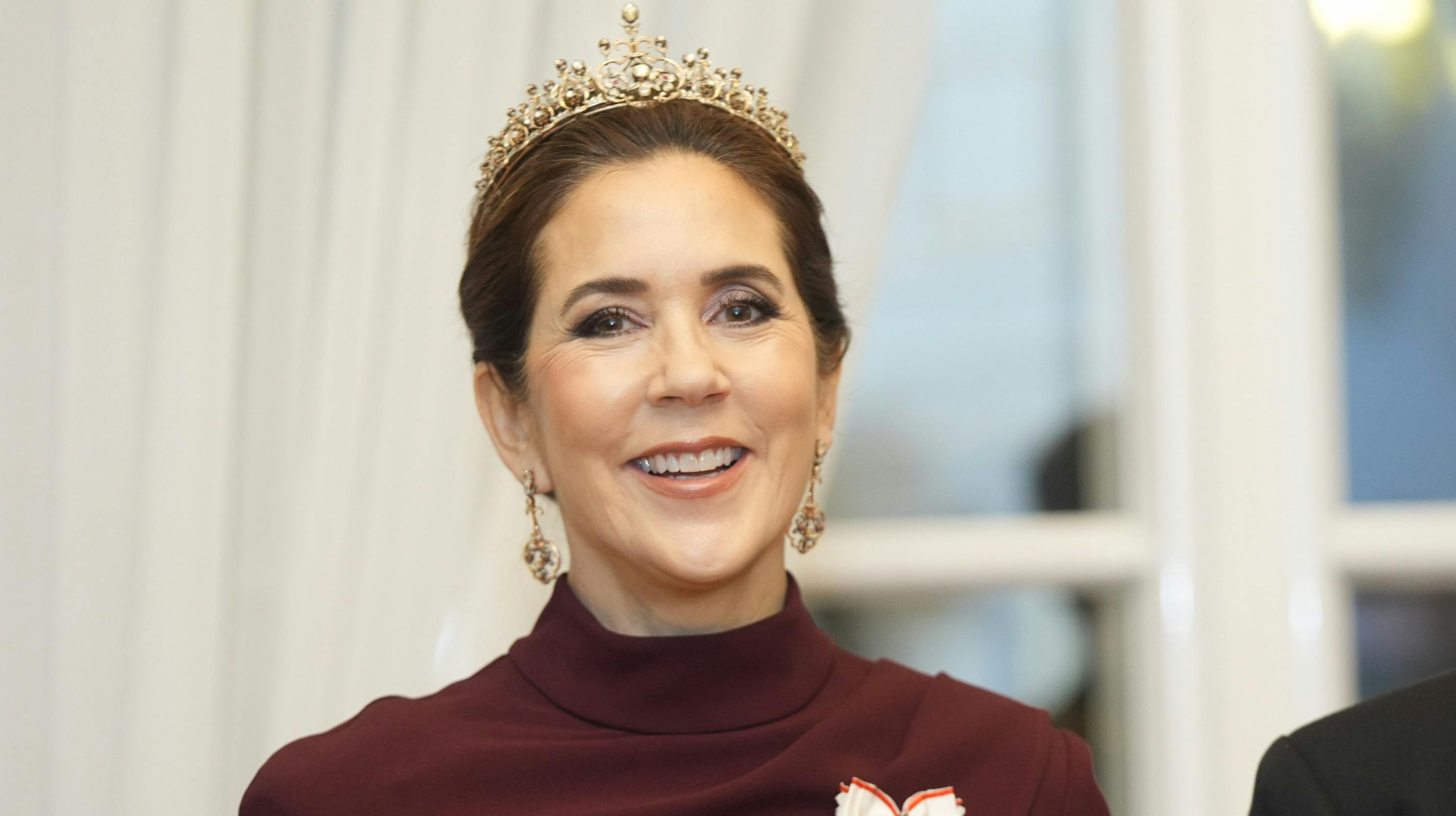 Dronning Mary så fantastisk ud til statsbanket i Litauen.