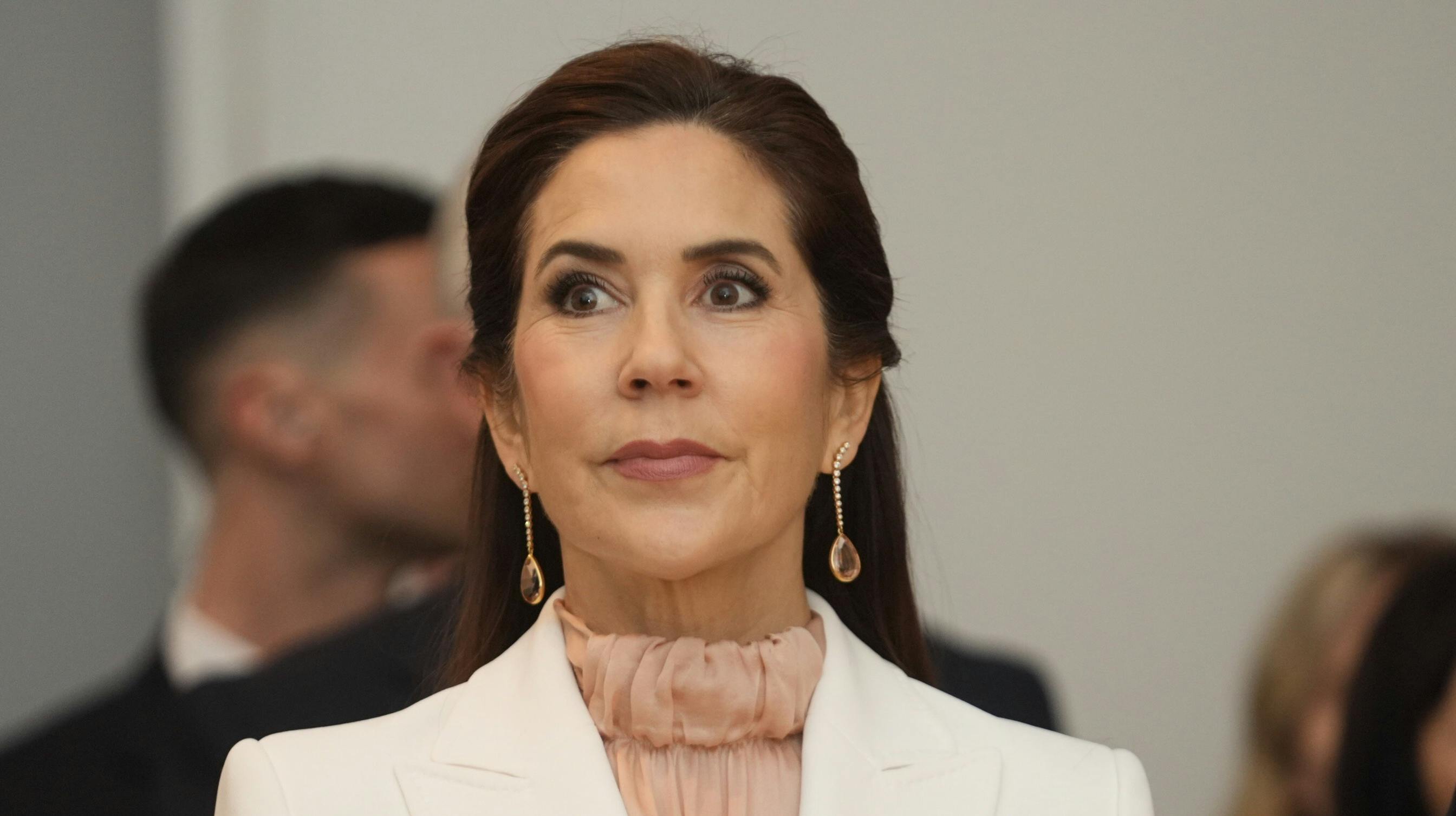 Dronning Mary til returreceptionen i Litauen.