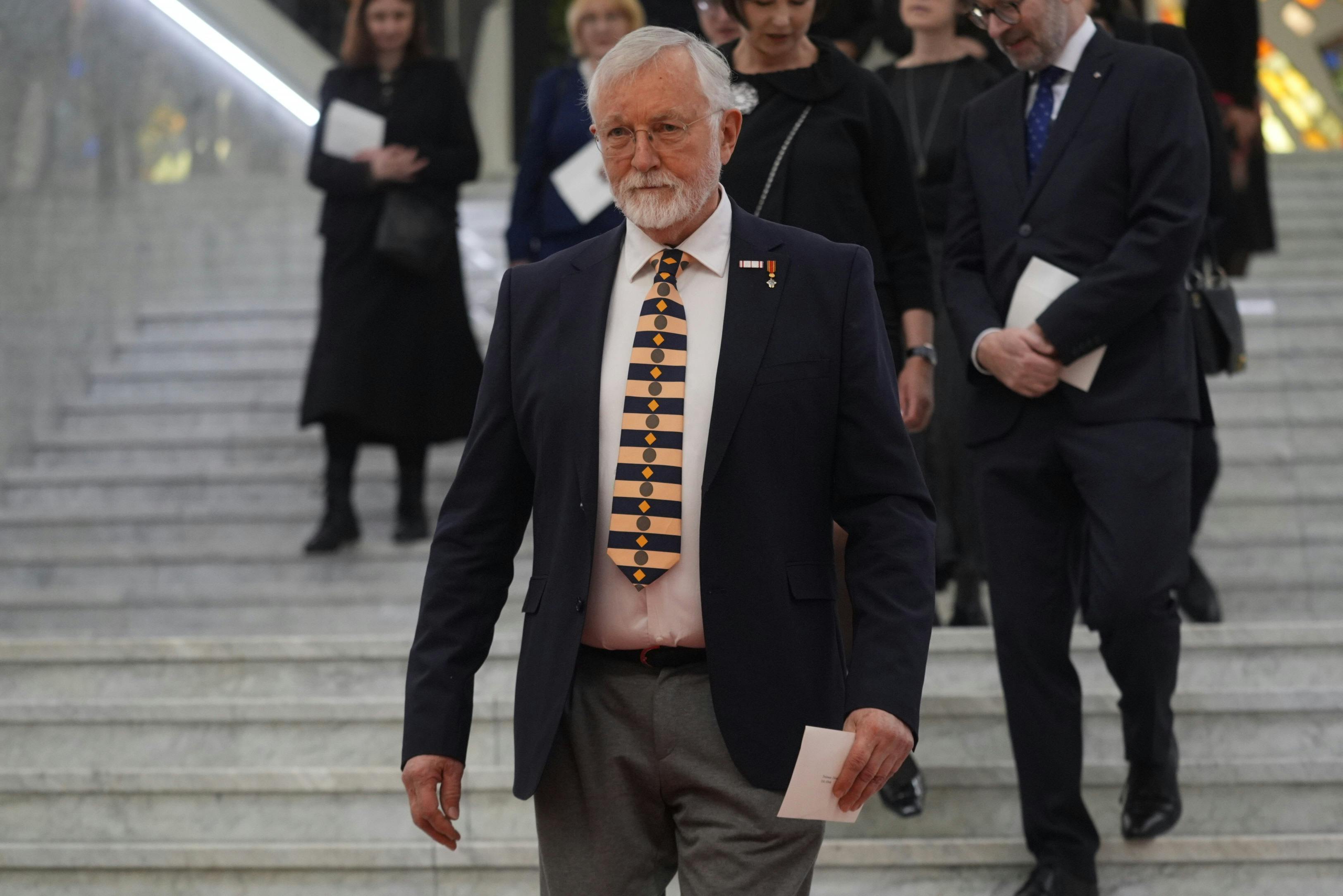 Erik Albæk ankom til udstillingen "Friends in Need” på Litauens Nationalbibliotek.