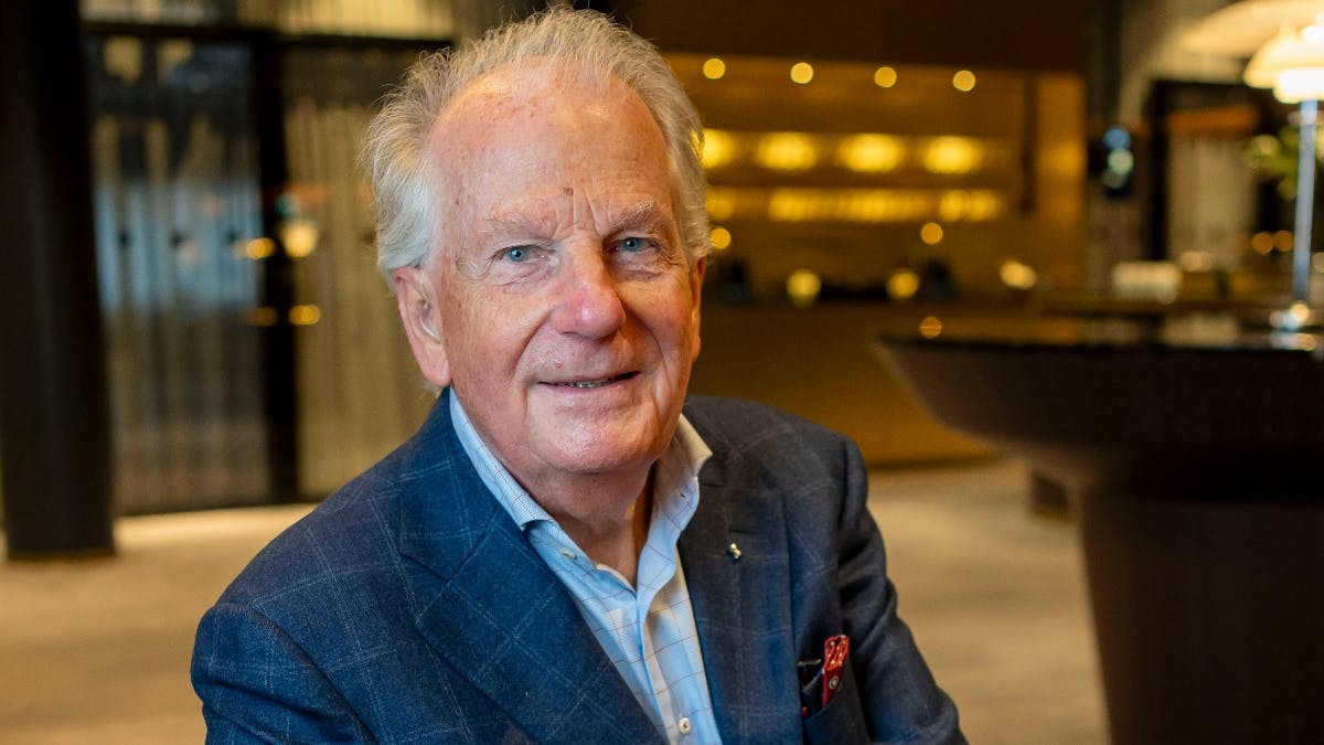 Greve Michael Bernadotte er både fætter til dronning Margrethe og kong Carl Gustaf.