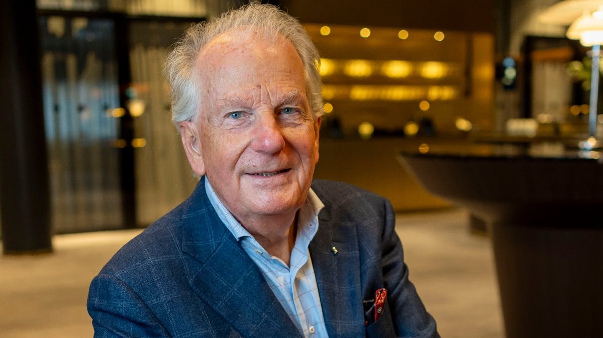 Greve Michael Bernadotte er både fætter til dronning Margrethe og kong Carl Gustaf.