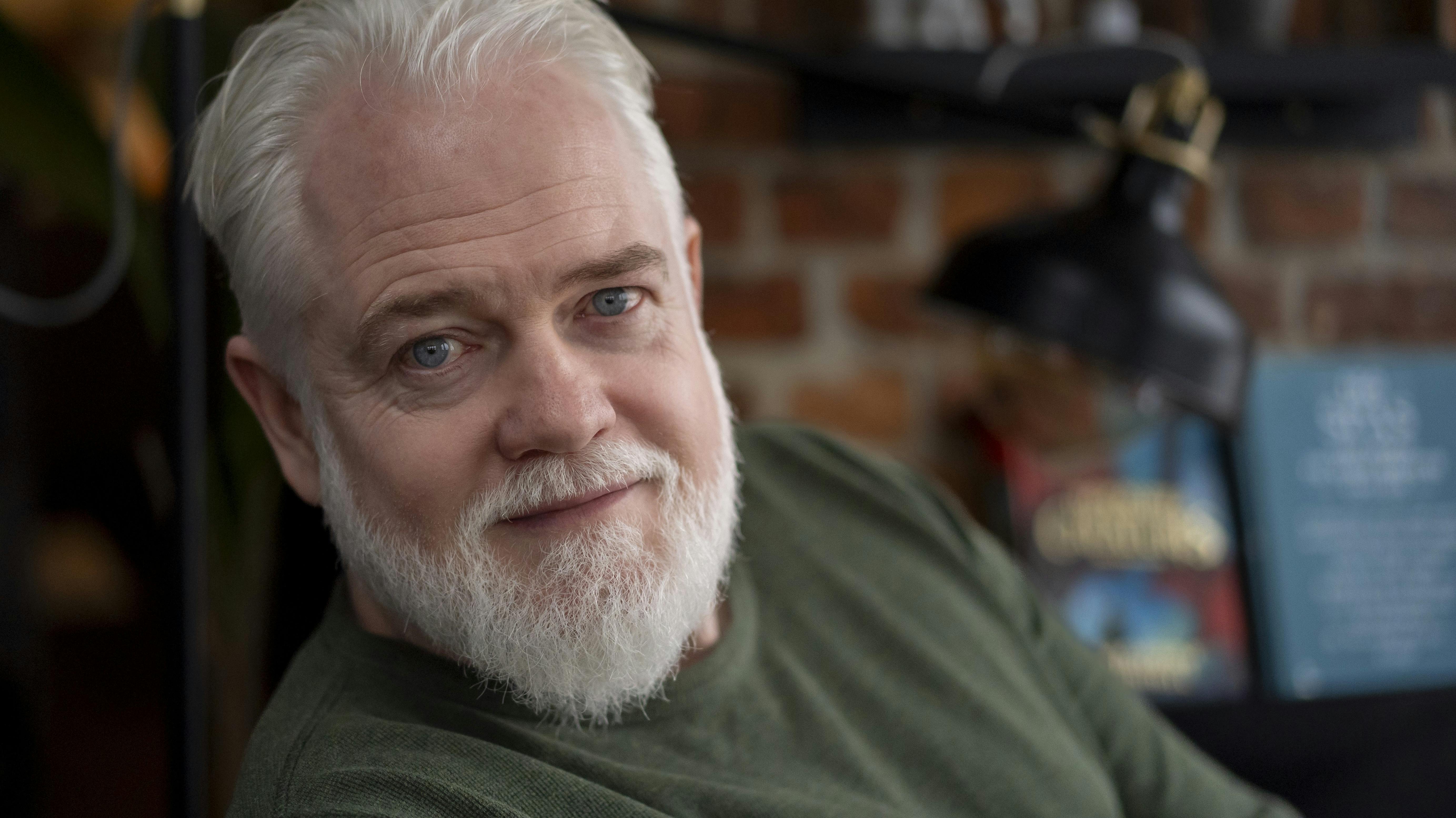 Esben Dalgaard er vært på programmet “Min sidste gave”.