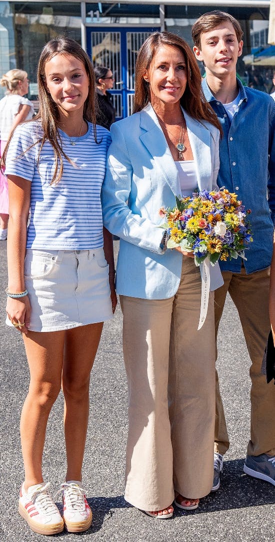 Prinsesse Marie går meget op i Athena og Henriks skolegang