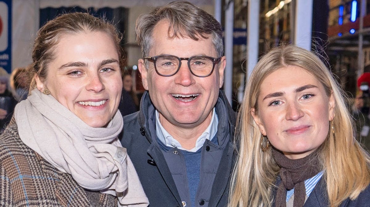 Brian Mikkelsen var vild med Kezia og Claires fødselsdagstale