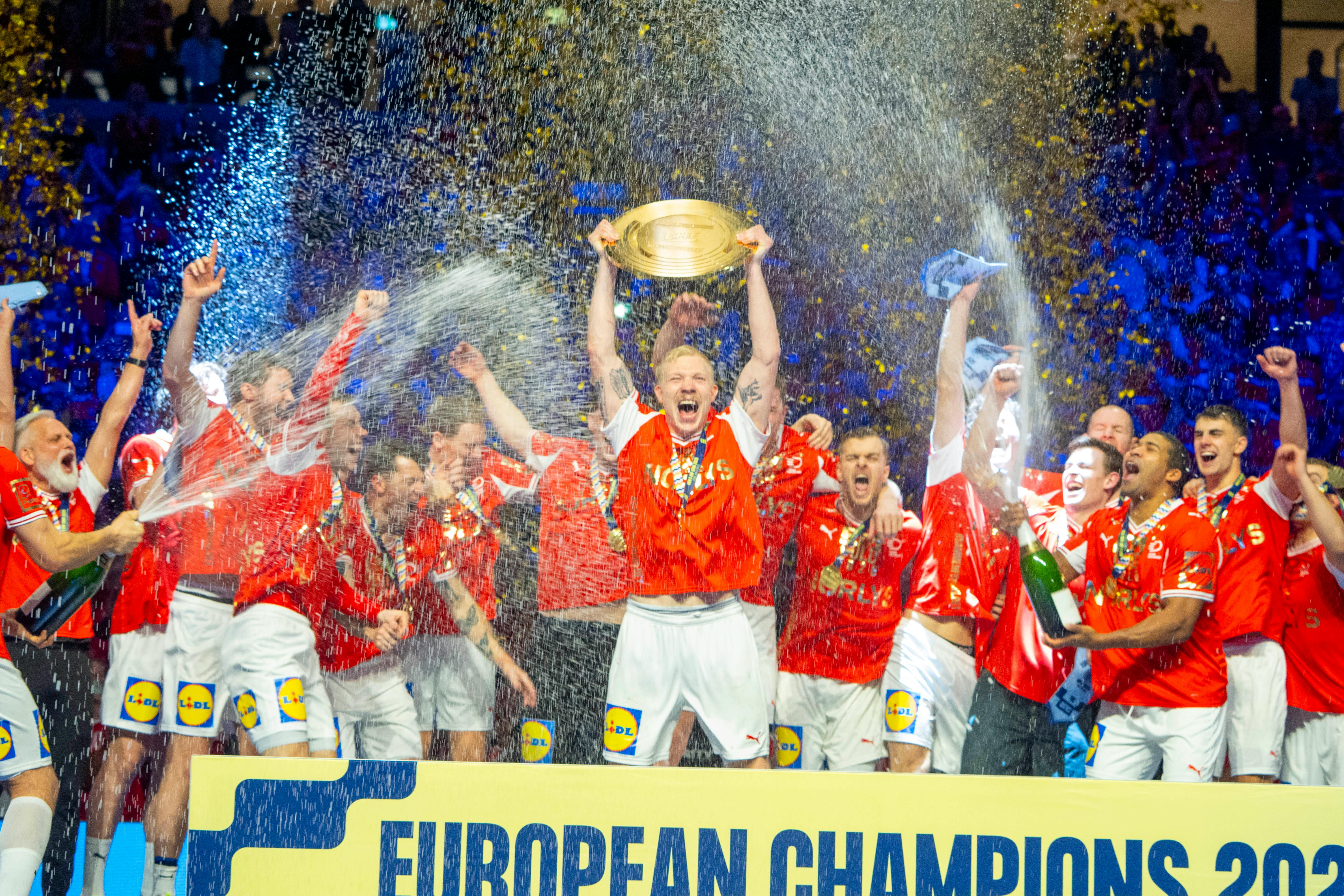 EM-triumfen blev fejret til den store guldmedalje.