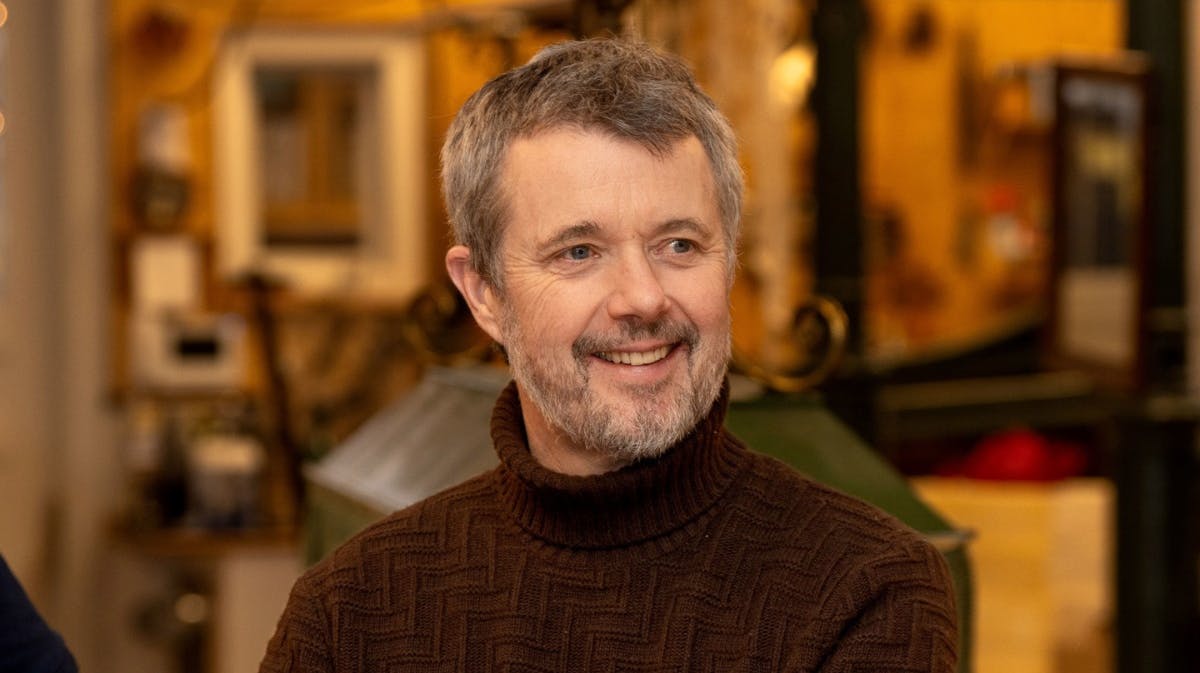 Kong Frederik var på besøg i den gamle staldbygning på Amalienborg.