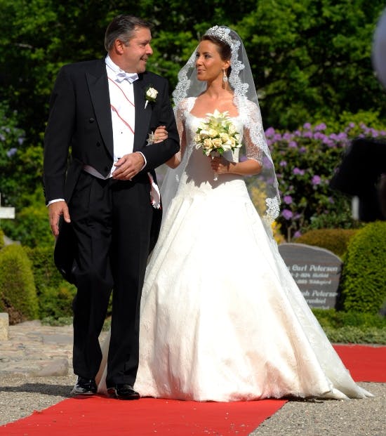Alain Cavallier med sin datter prinsesse Marie som hvid brud i Møgeltønder