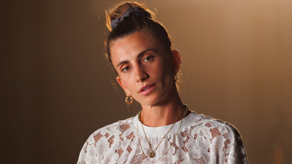 Nu fælder Mie Skov dom over "Spillet"