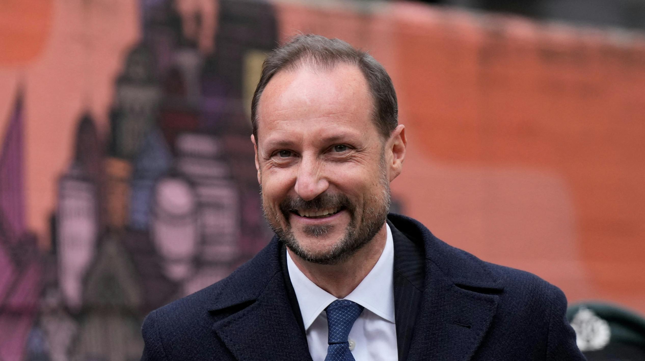 Kronprins Haakon tager snart over for en stund.