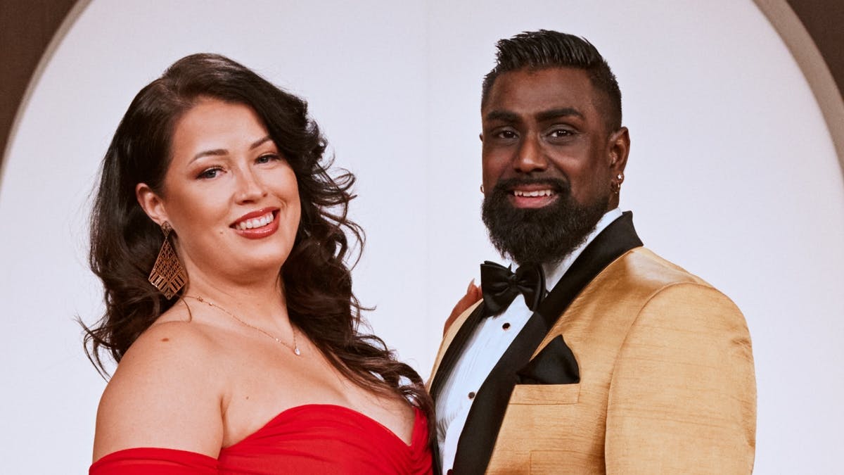 Karolina og Jakob fra "Love is Blind: Sweden" sæson to.