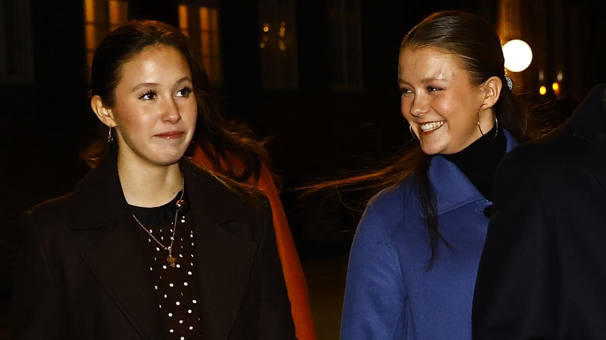 Prinsesse Josephine og prinsesse Isabella deler smag i smykker med Leah Isadora Behn.