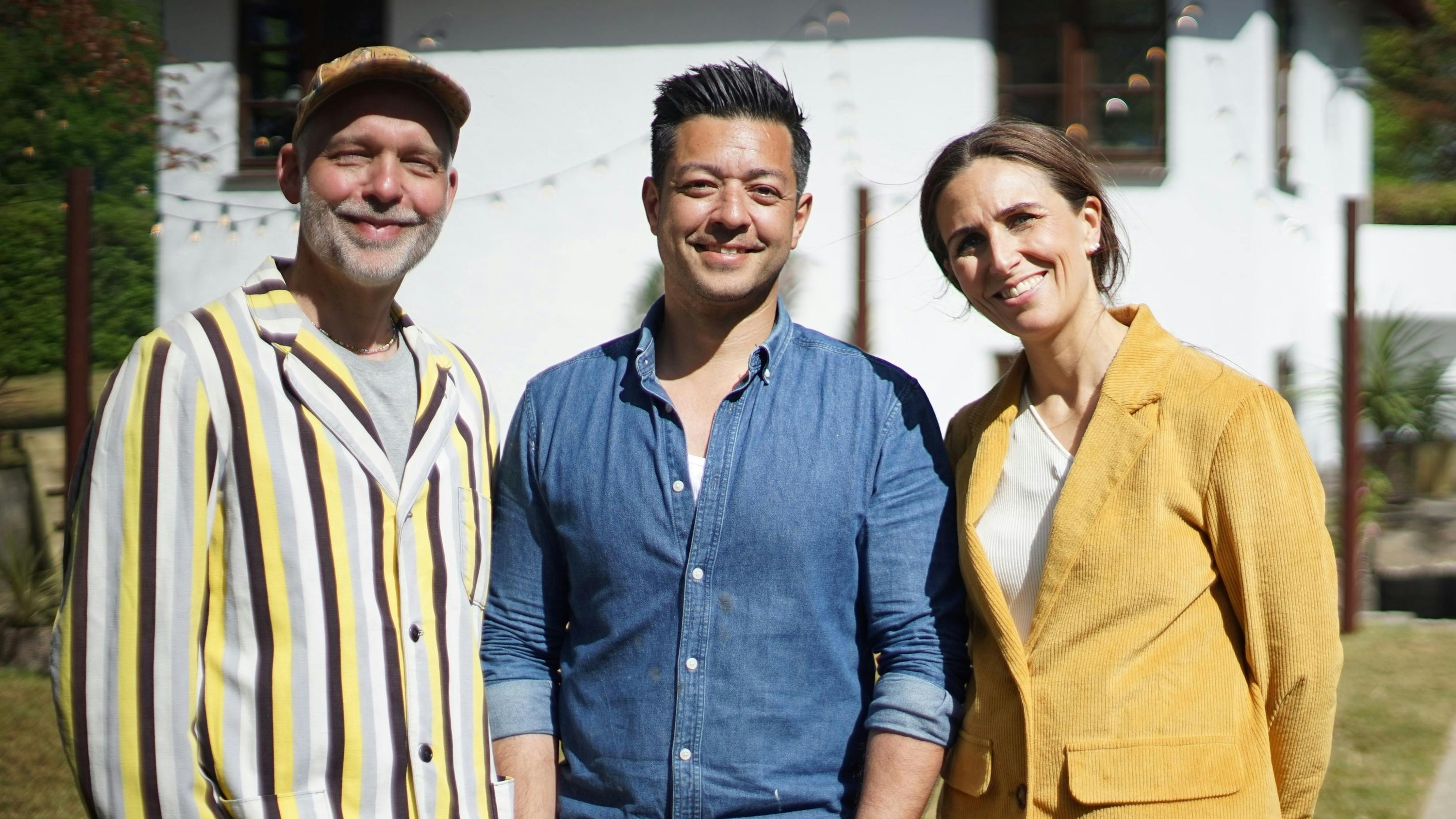 Eksperterne Kalle Thesbjerg, Line Franck og Dennis Lindequist fra "I hus til halsen".