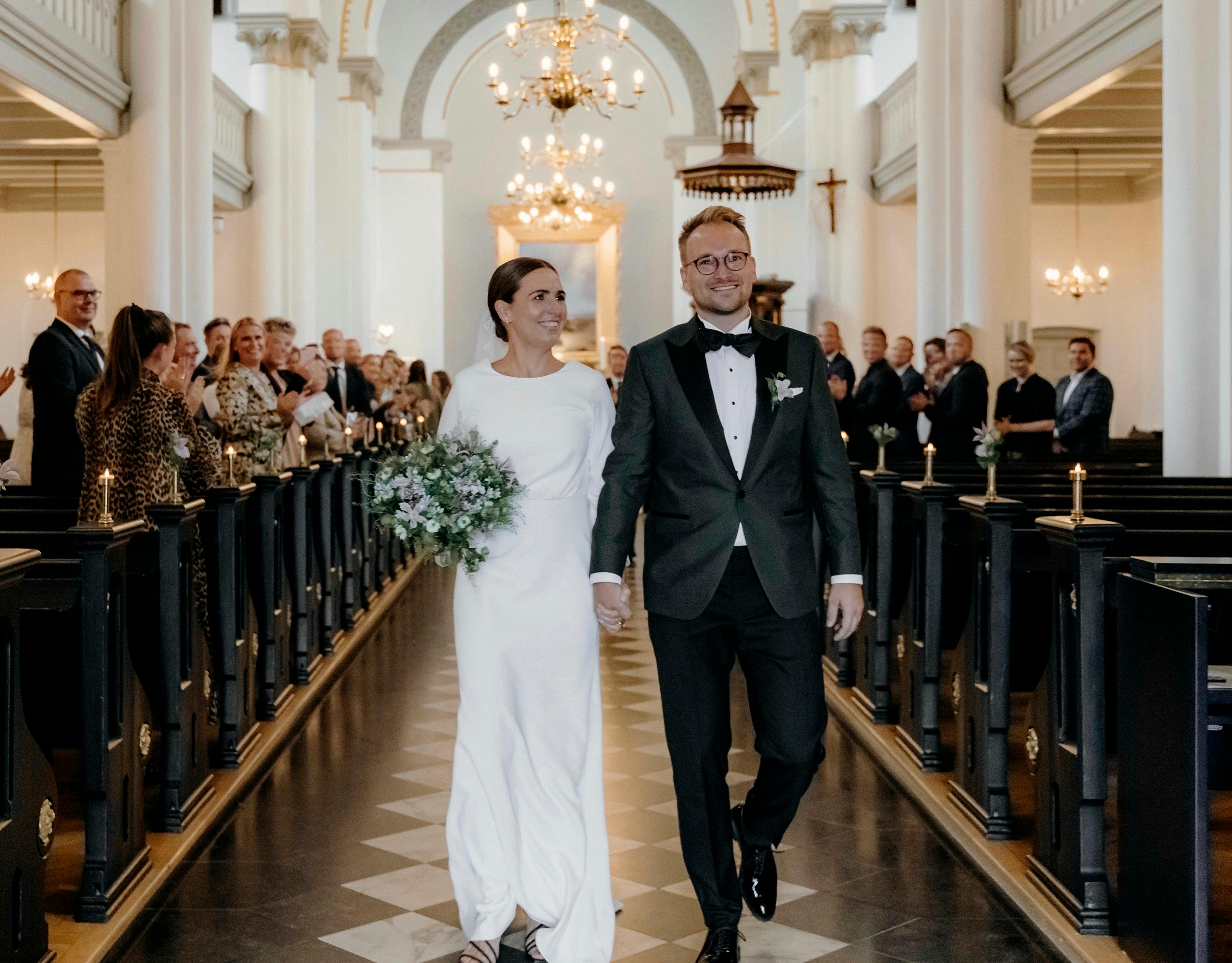 Line Franck giftede sig med Rasmus Milling ved et romantisk bryllup i 2021. 