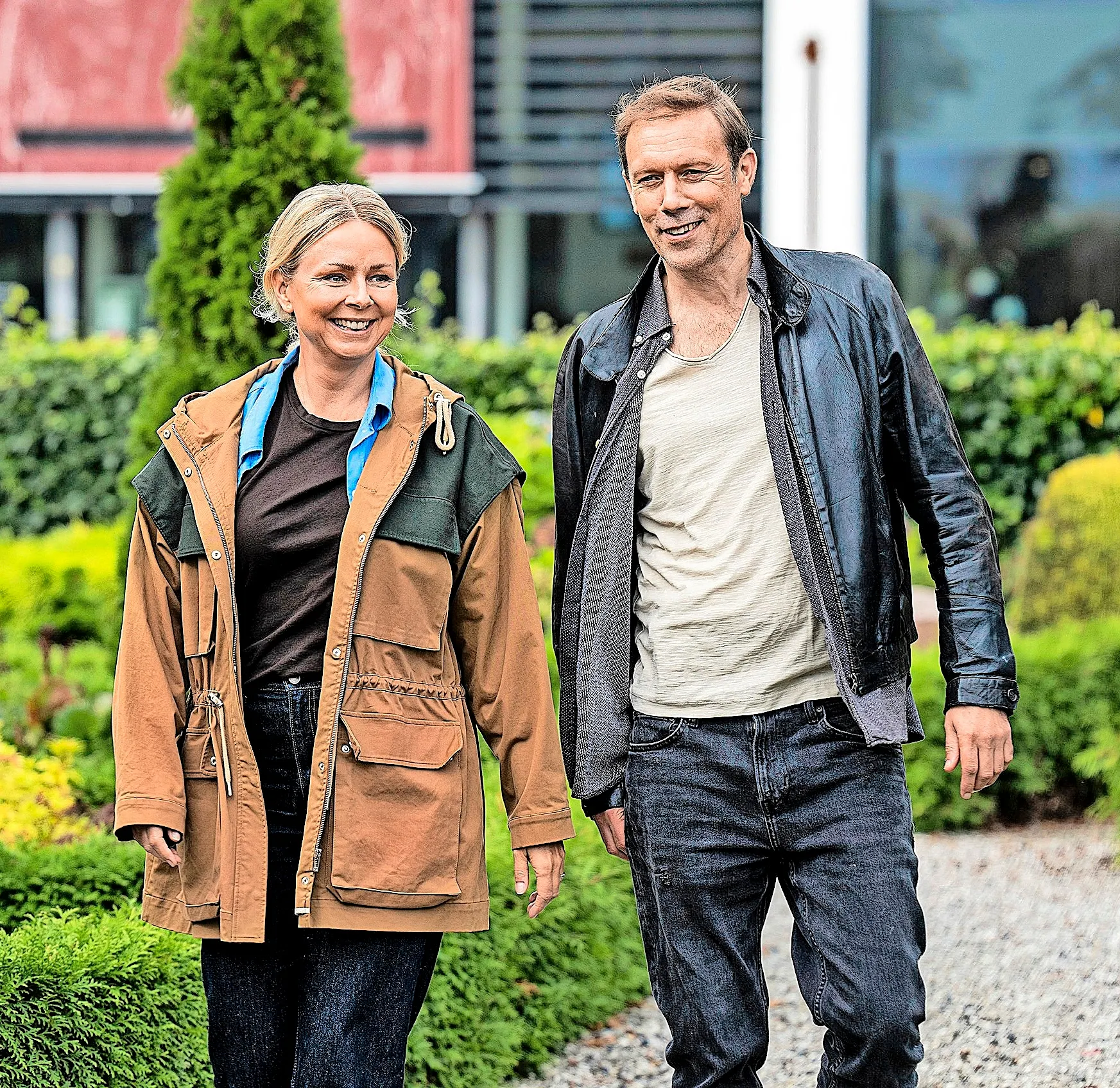 Lene Maria Christensen og Jakob Cedergren spillede arkæologer i TV 2-serien "Danefæ" i 2025.