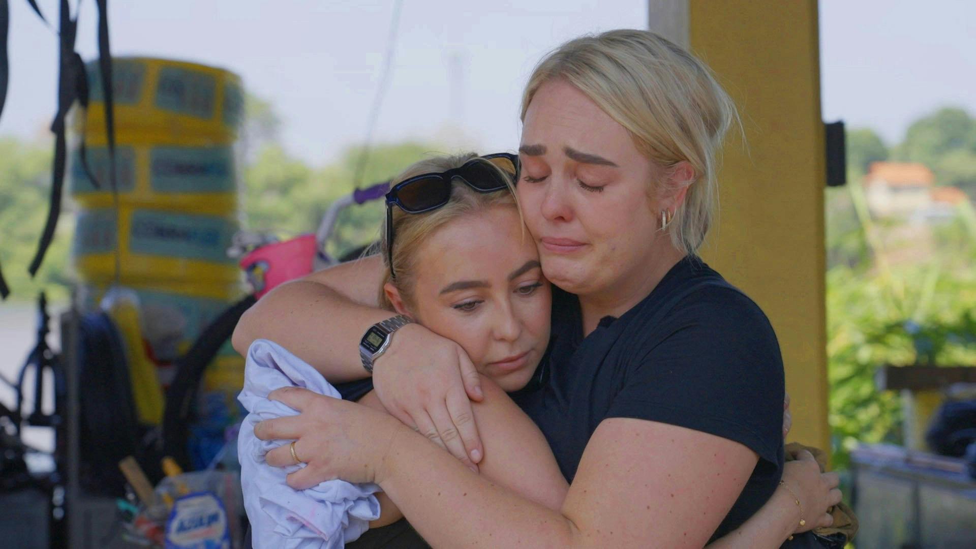 Ida og Julia blev hurtigt pressede under optagelserne til "Først til verdens ende".