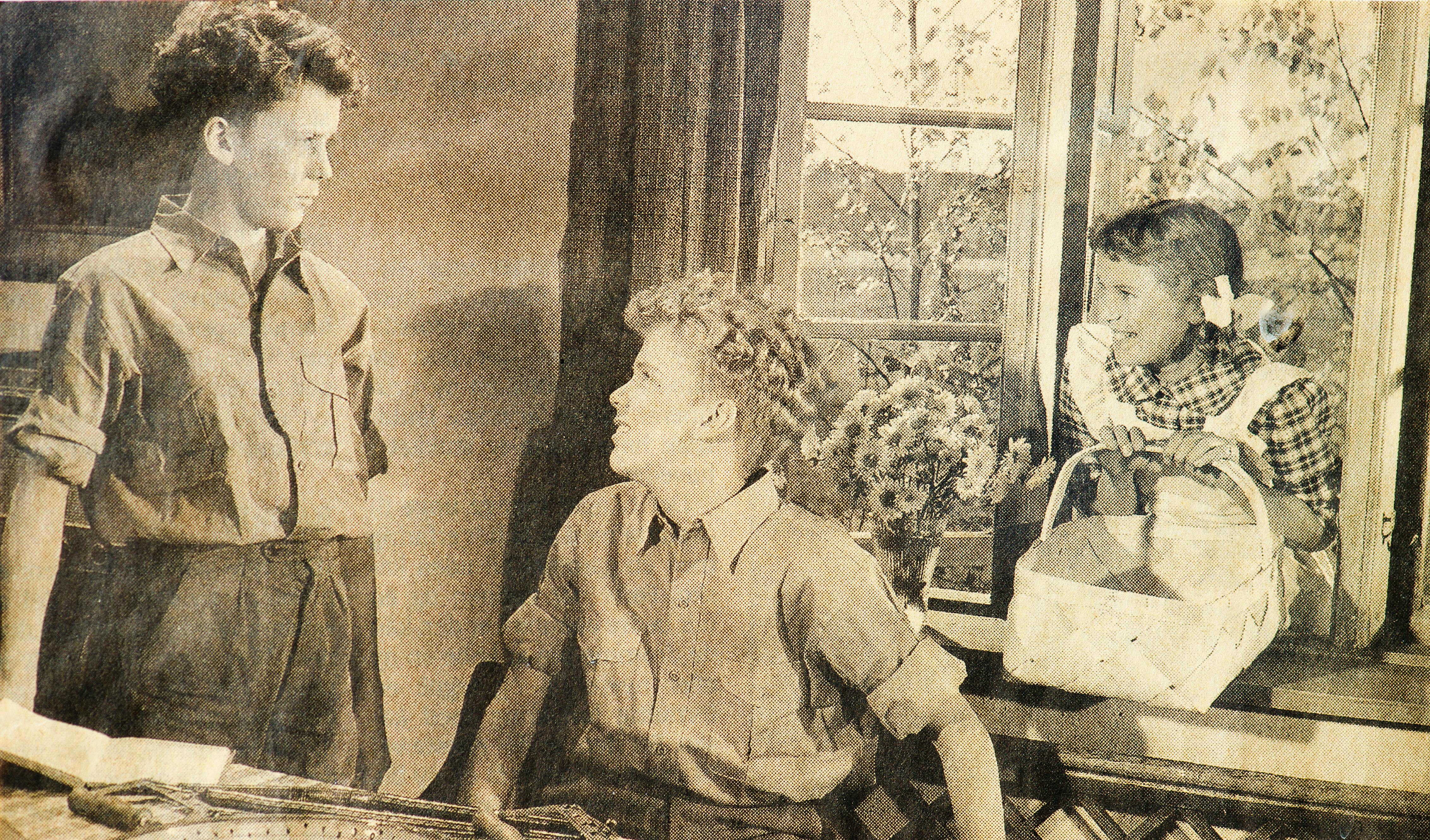 Opgave: Flintesønnerne fra Morten KorchDato: 1.5.2012Sted: FrederiksbergJournalist: Casper NielsenFoto: Copyright : Martin Høien/Billed-Bladet ,