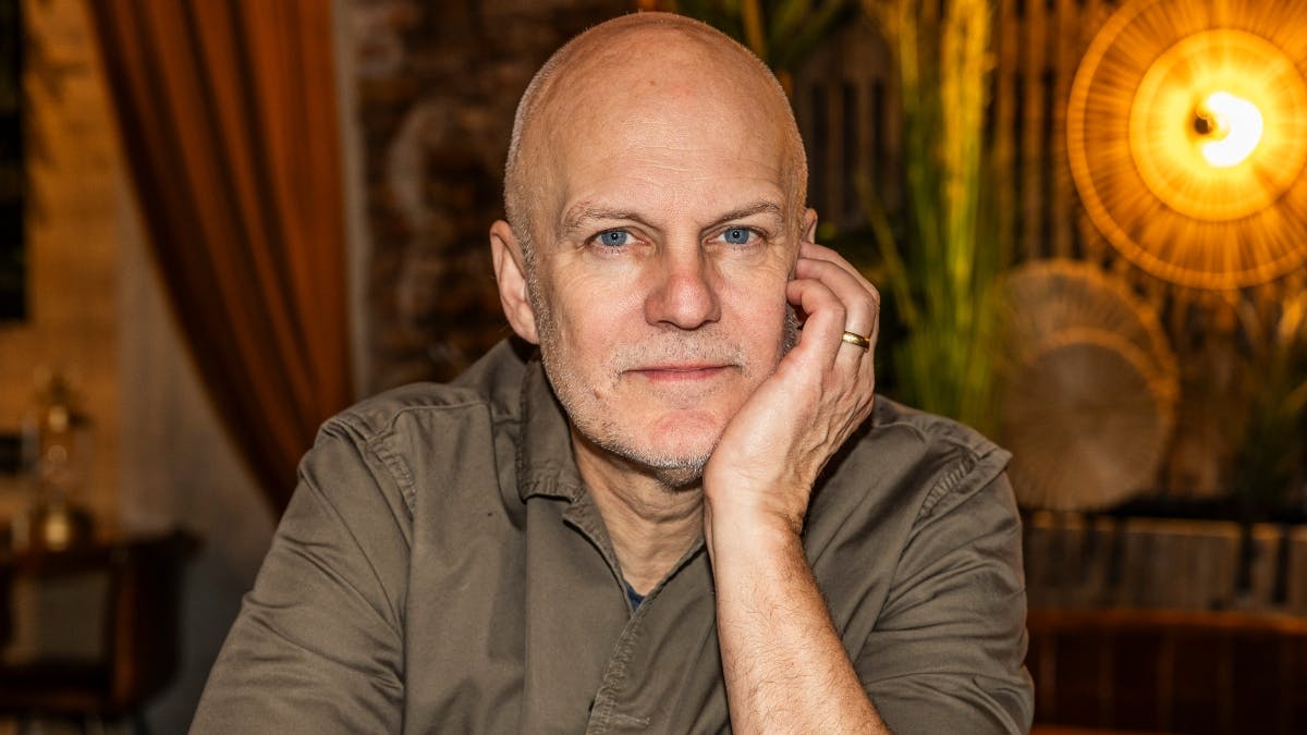 Troels Lyby måtte undvære sin hustru og to små børn, mens han var på TV 2-optagelser i Sydamerika. 