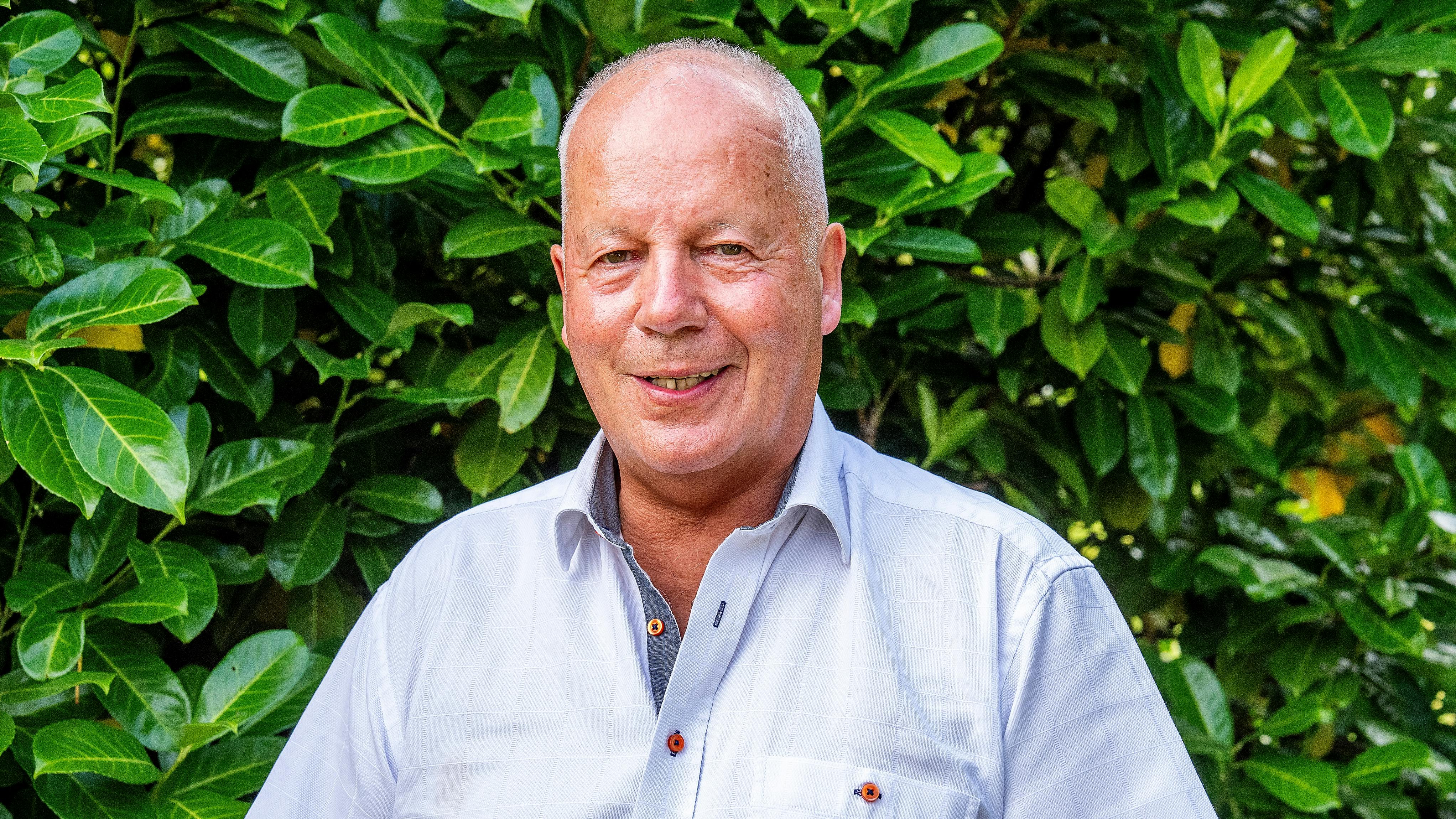 Frank fra "Hotel Romantik" er fanget i udlandet.