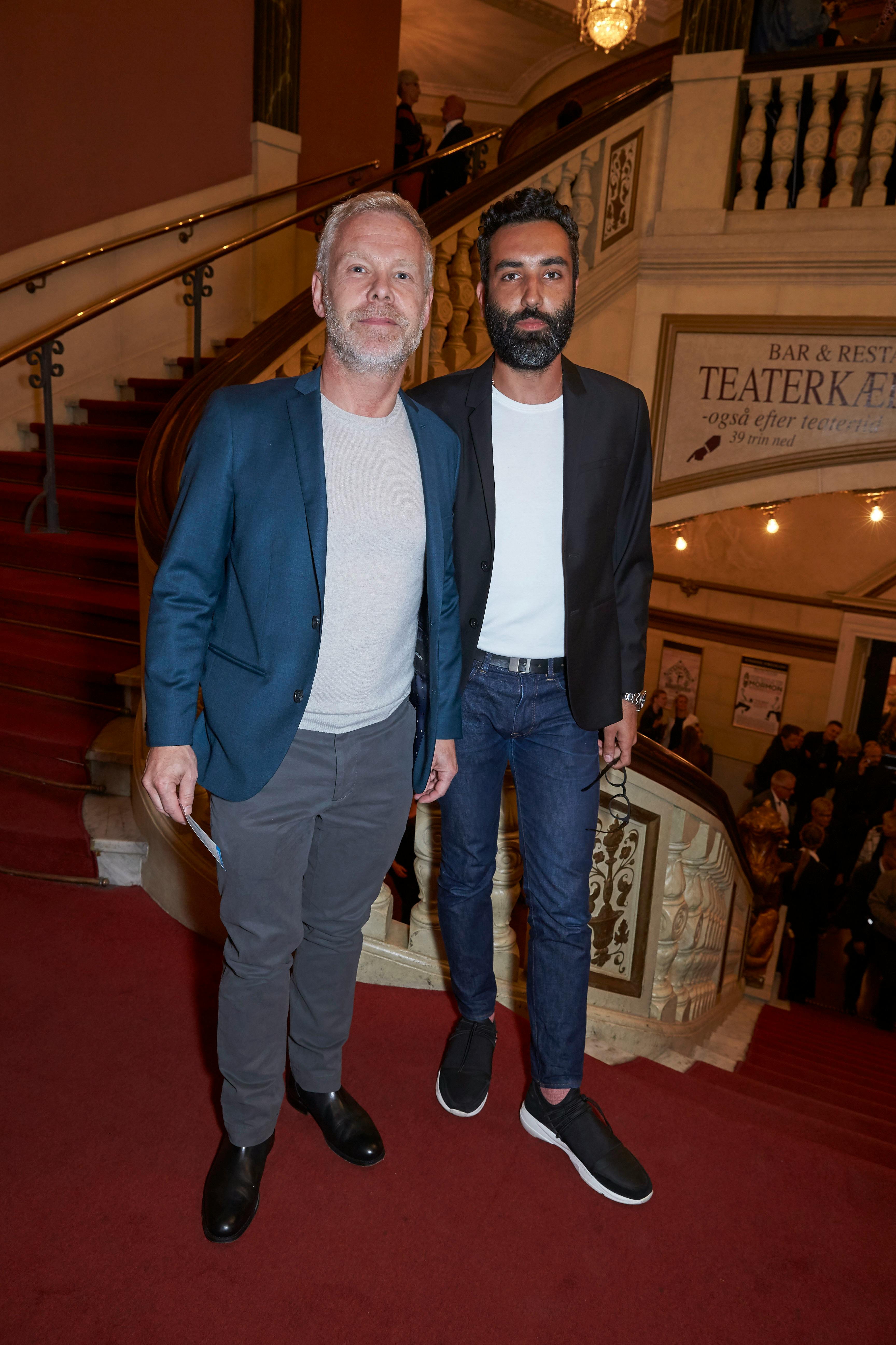 Morten Kirkskov med sin mand, Kaan Alpagut.