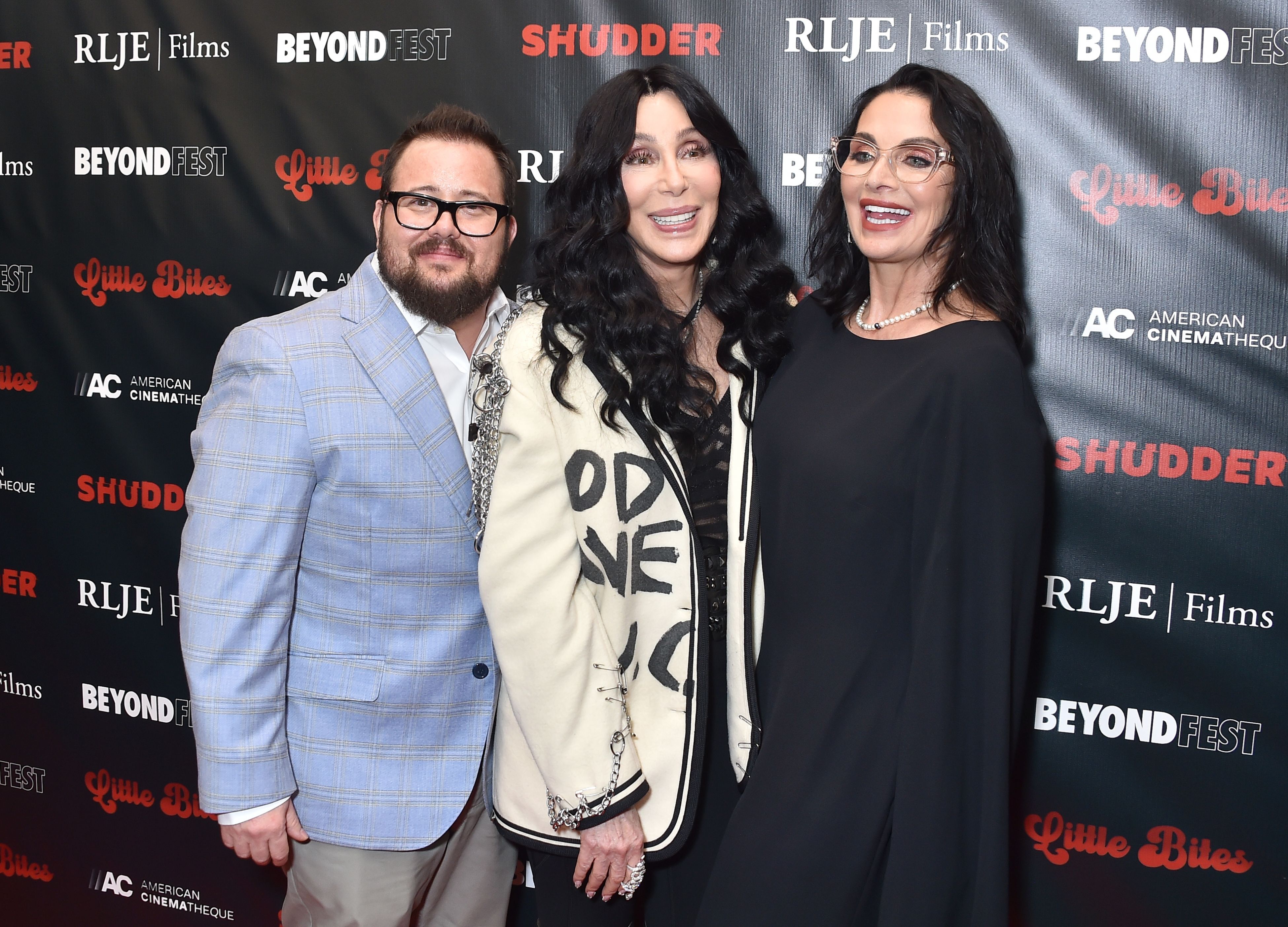 Stort Hollywood Glam-bryllup: Sangerinden Chers søn er blevet gift