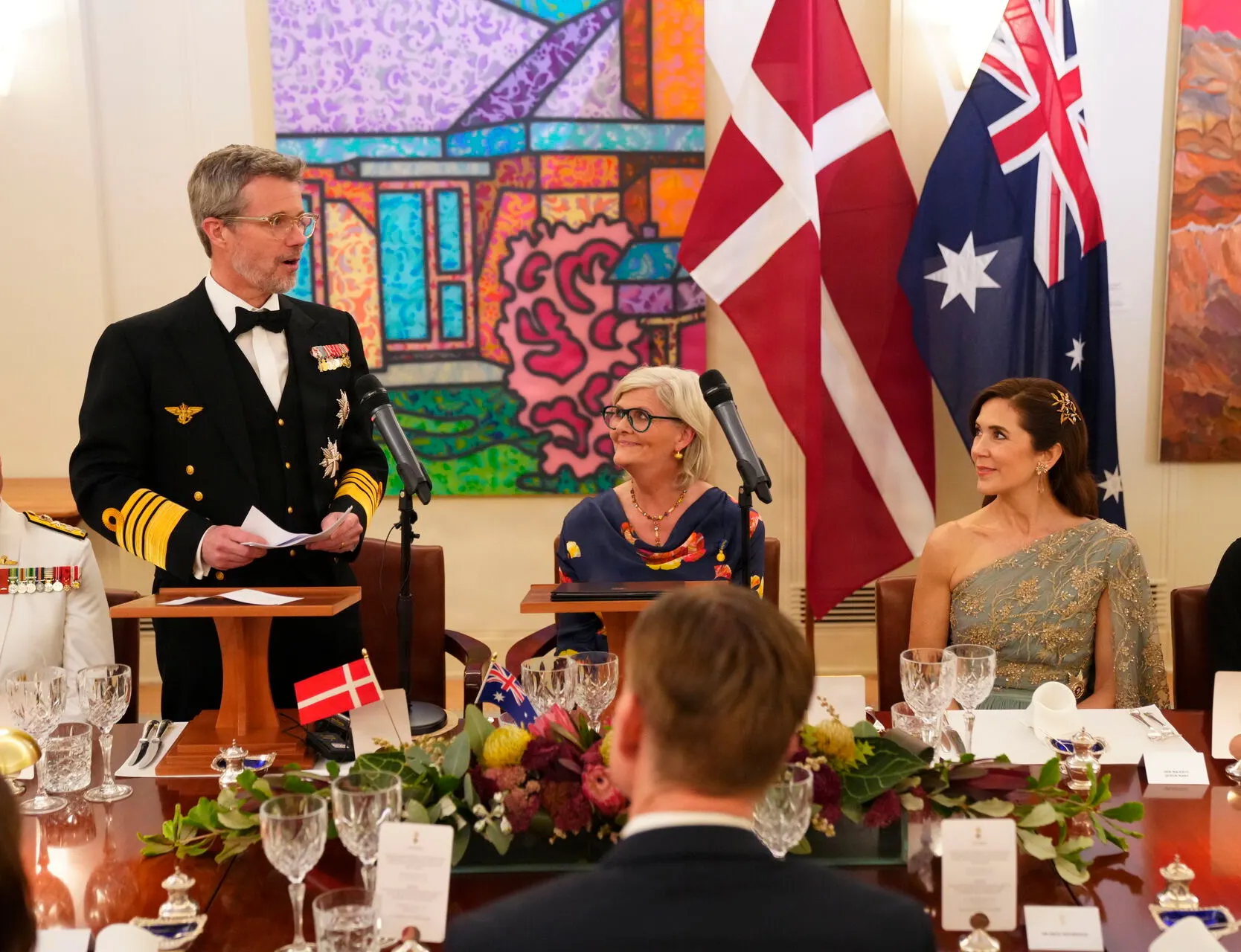 Kong Frederik ramte dronning Mary i hjertet med sin tale i Government House.