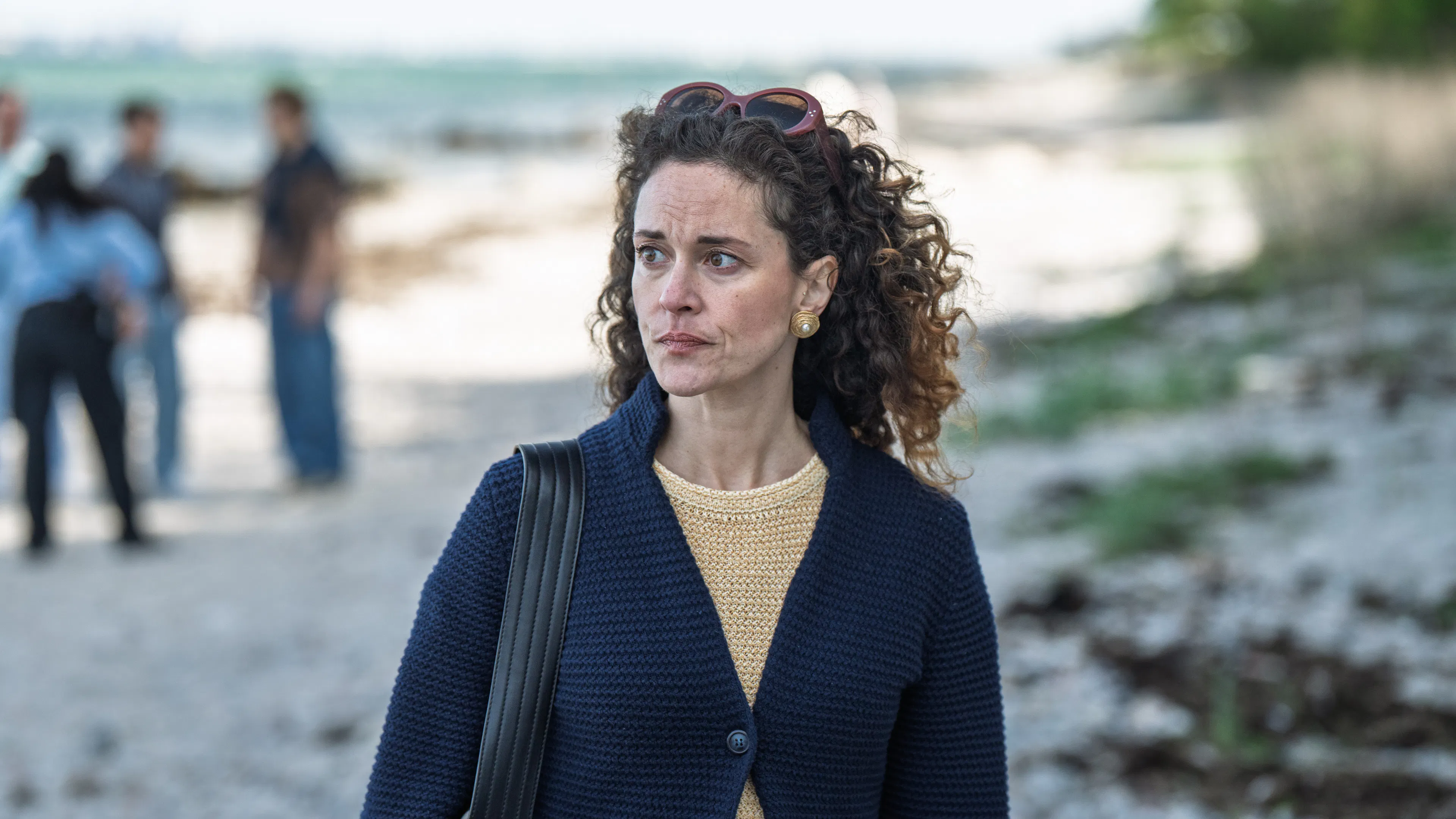 Mathilde Norholt spiller museumsdirektøren Maria Møller i sæson 7 af TV 2 Charlie-serien "Sommerdahl". 