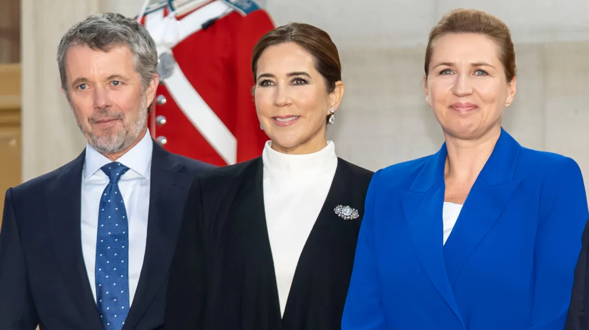 Kong Frederik, dronning Mary og statsminister Mette Frederiksen