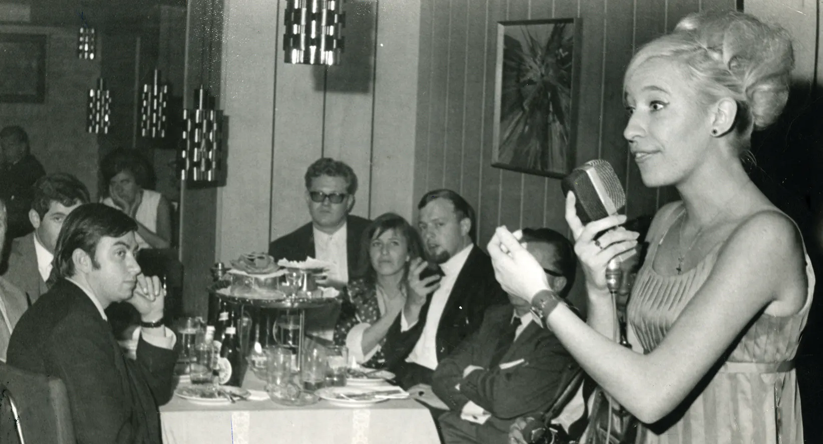 Birthe Kjær blev opdaget af Johnny Reimar i 1968.