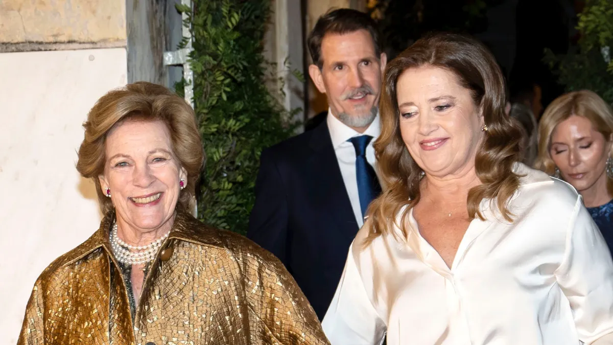Dronning Anne-Marie, Pavlos De Grèce og Alexia De Grèce i forbindelse med Nikolaos De Grèces bryllup i 2025.