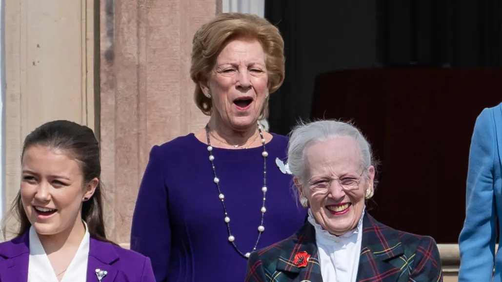 Her ses dronning Anne-Marie og dronning Margrethe til sidstnævntes 85-års fødselsdag sidste år.&nbsp;