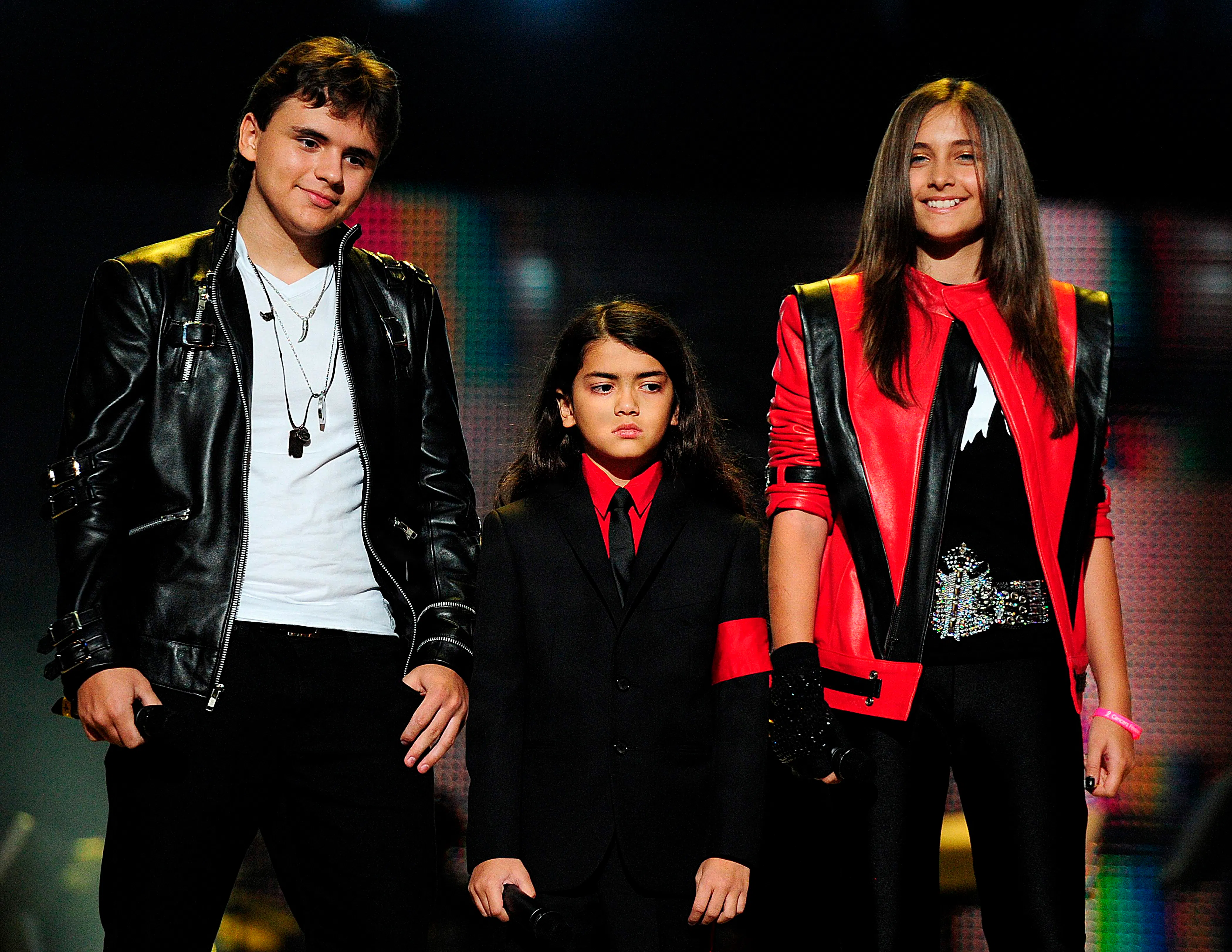 Michael Jacksons tre børn, Prince, Blanket og Paris, i 2011. 