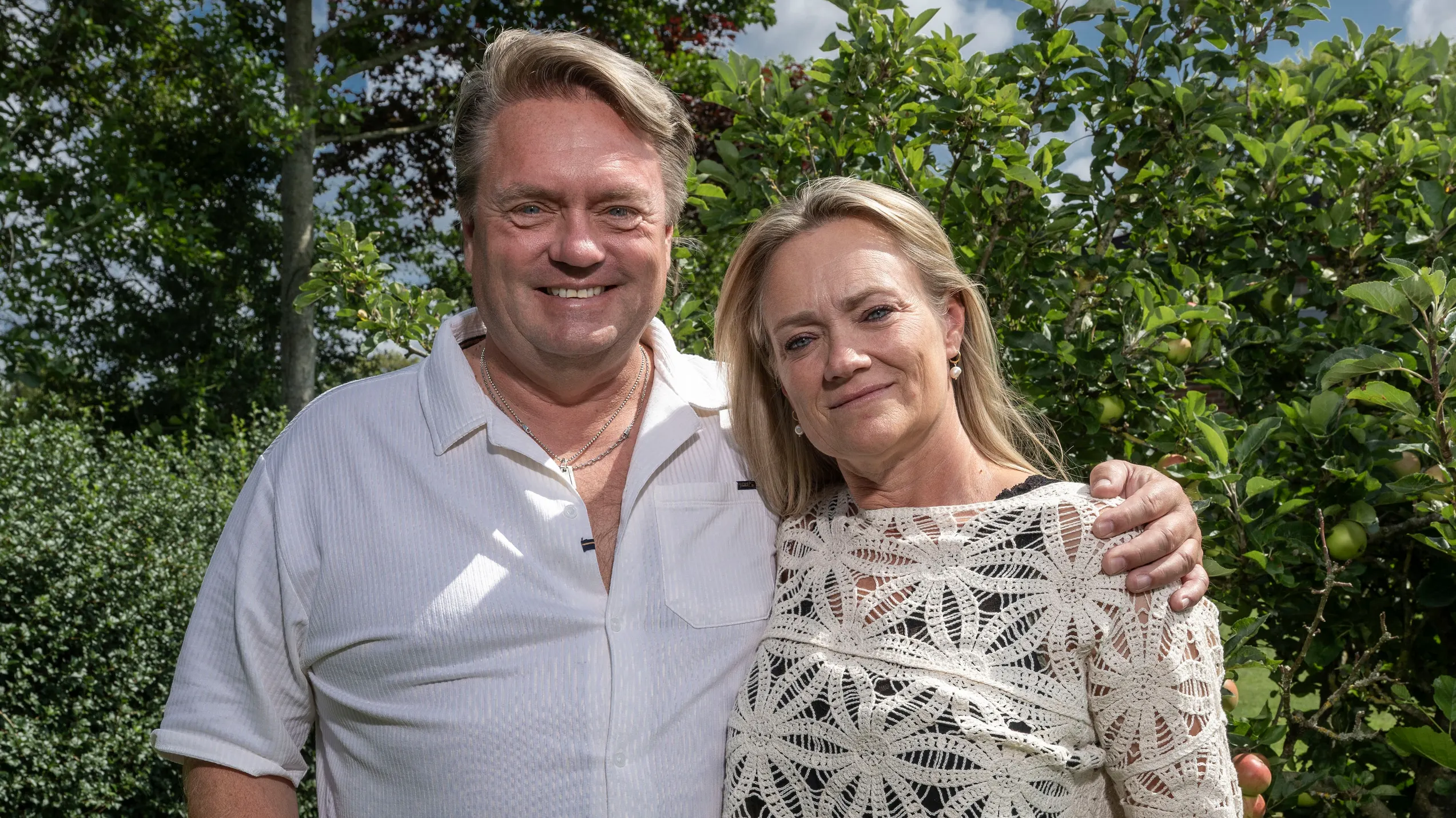 Sønnen er lige blevet konfirmeret: Johnny Hansen havde flere overraskelser i ærmet | BILLED-BLADET