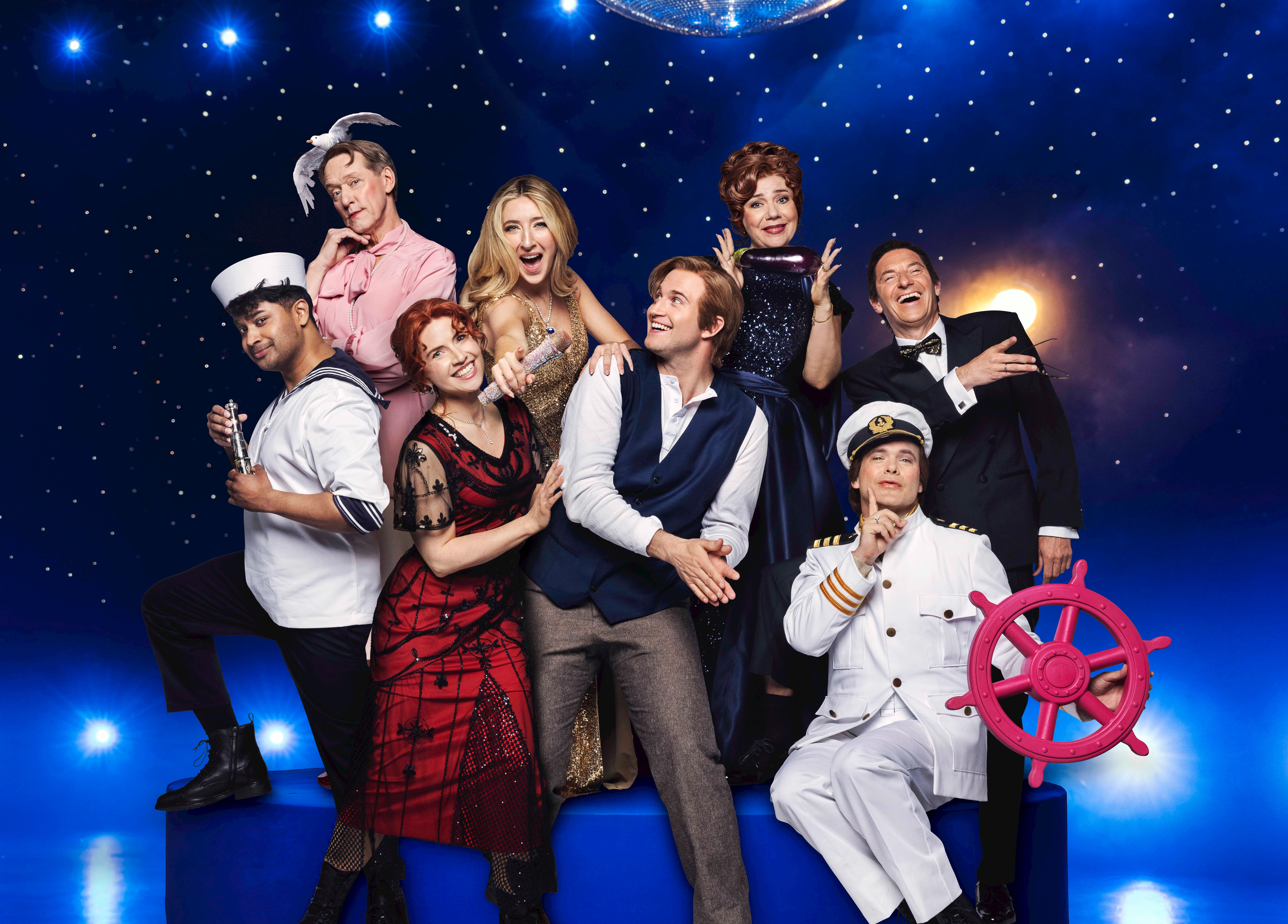 Som pressebilledet her antyder, er den nye "Titanic"-musical en parodi på den berømte film.